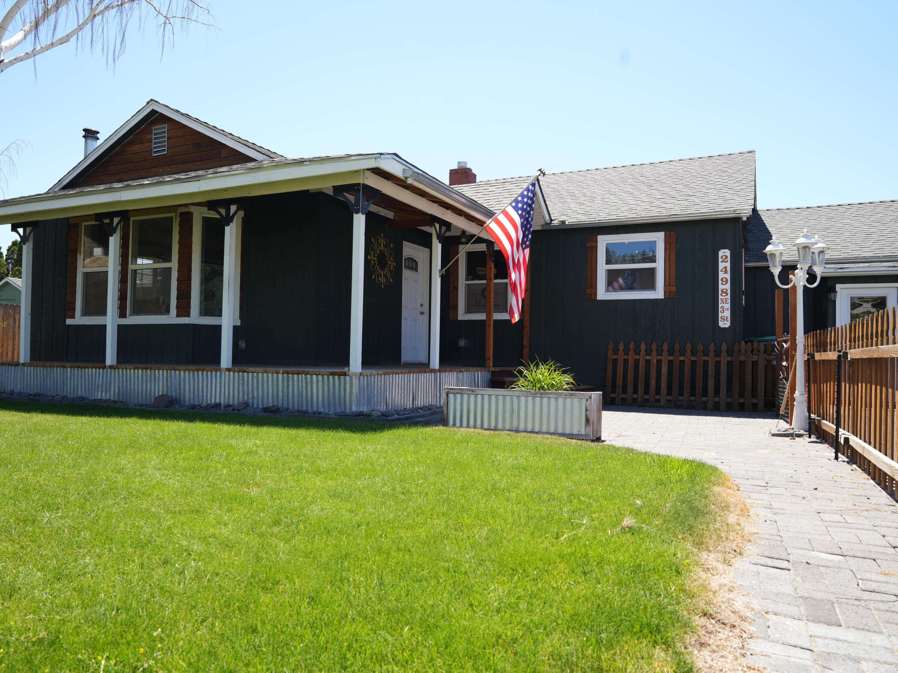 Prineville, OR 97754,2498 3rd ST