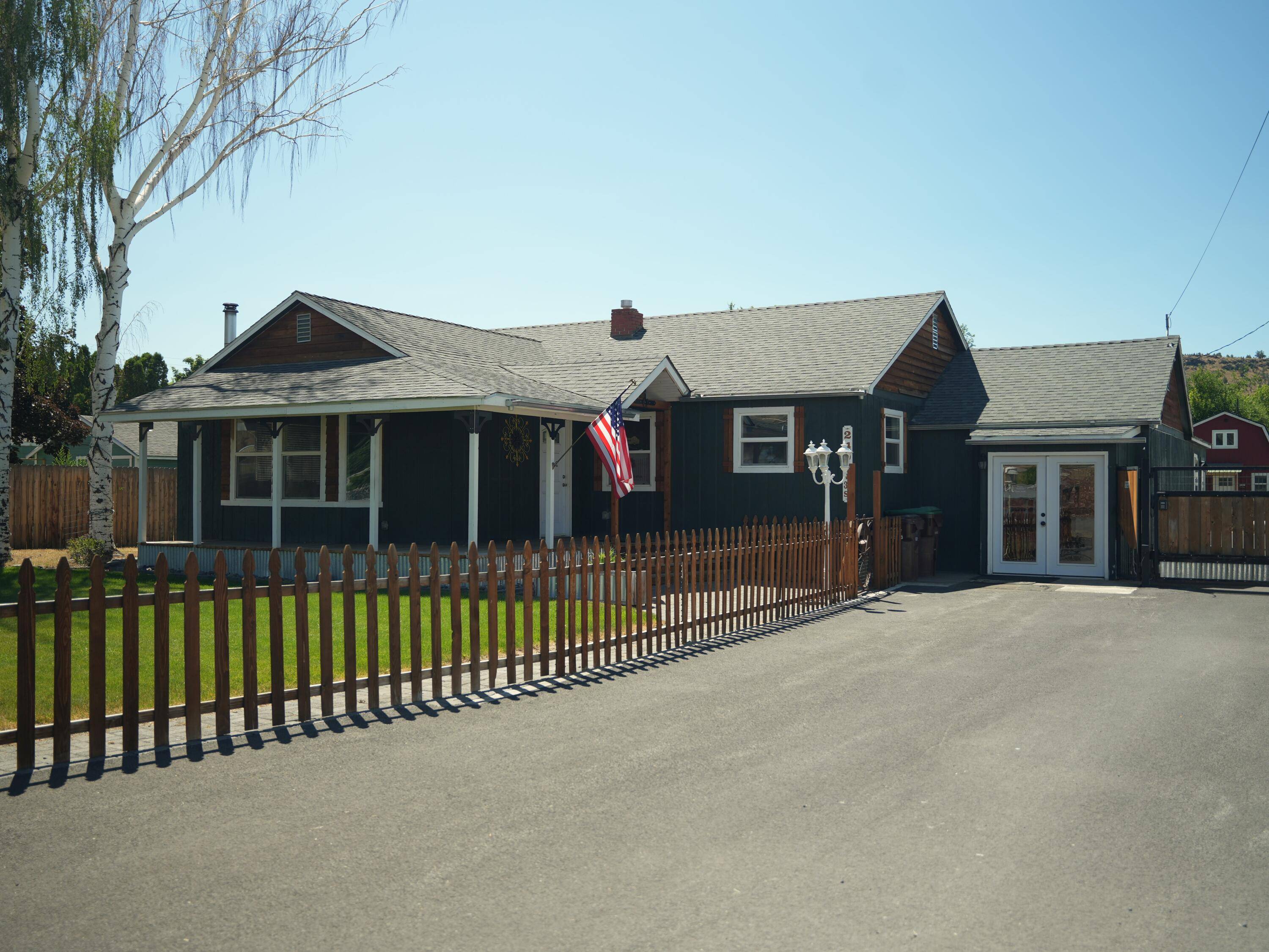 Prineville, OR 97754,2498 3rd ST