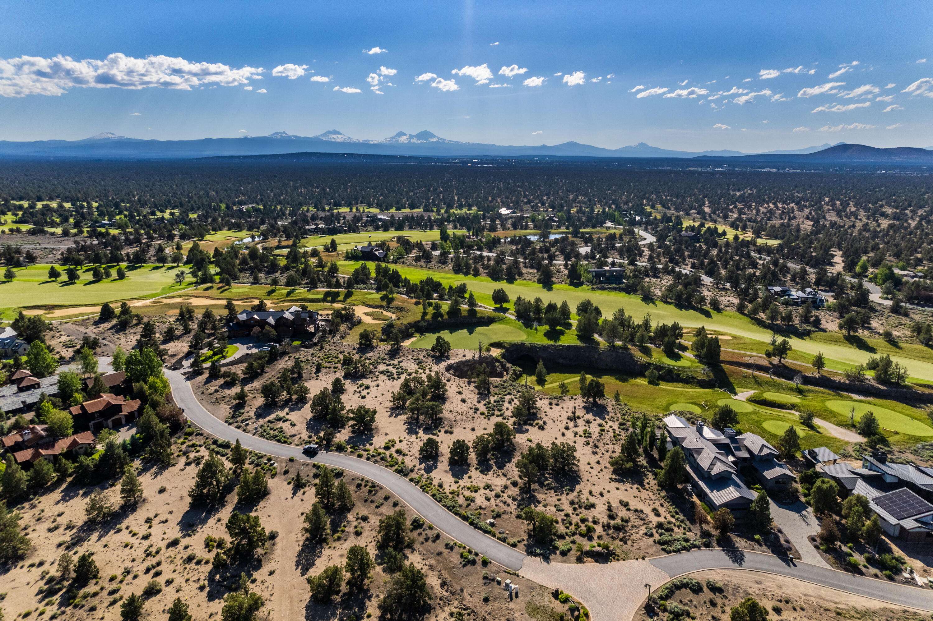 Bend, OR 97701,65877 Sage Canyon CT