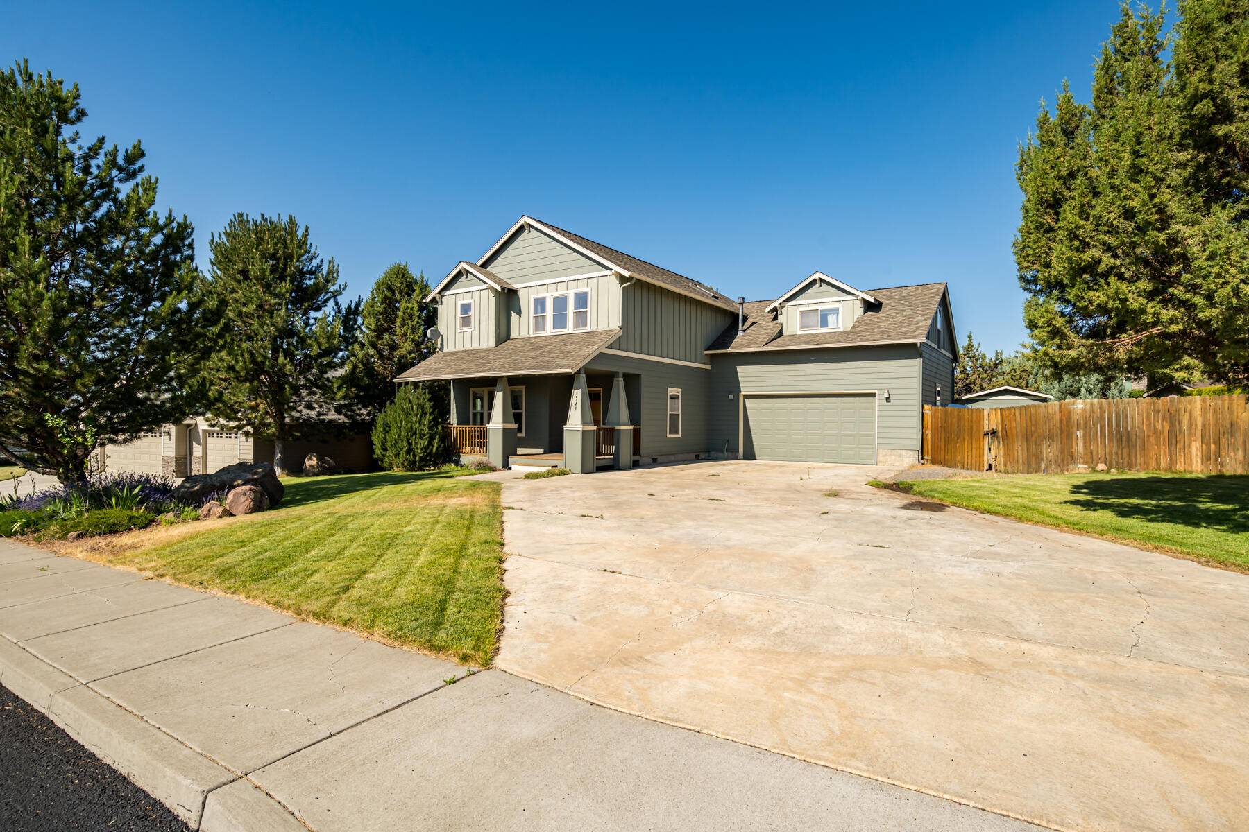 Redmond, OR 97756,3743 35th PL