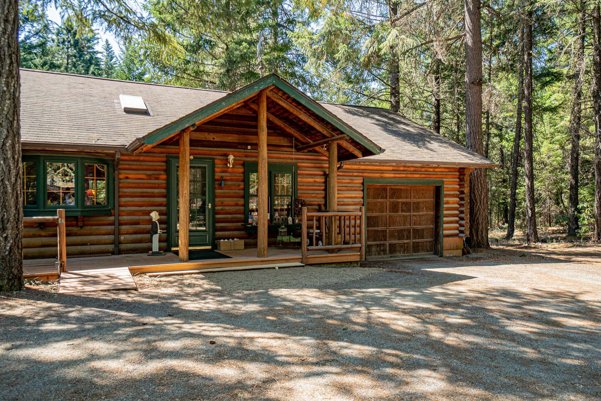 Kerby, OR 97531,453 Glendon RD