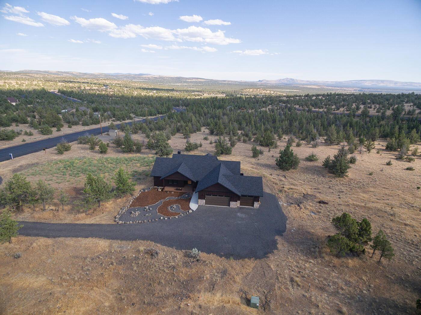 Prineville, OR 97754,1492 Texas CIR