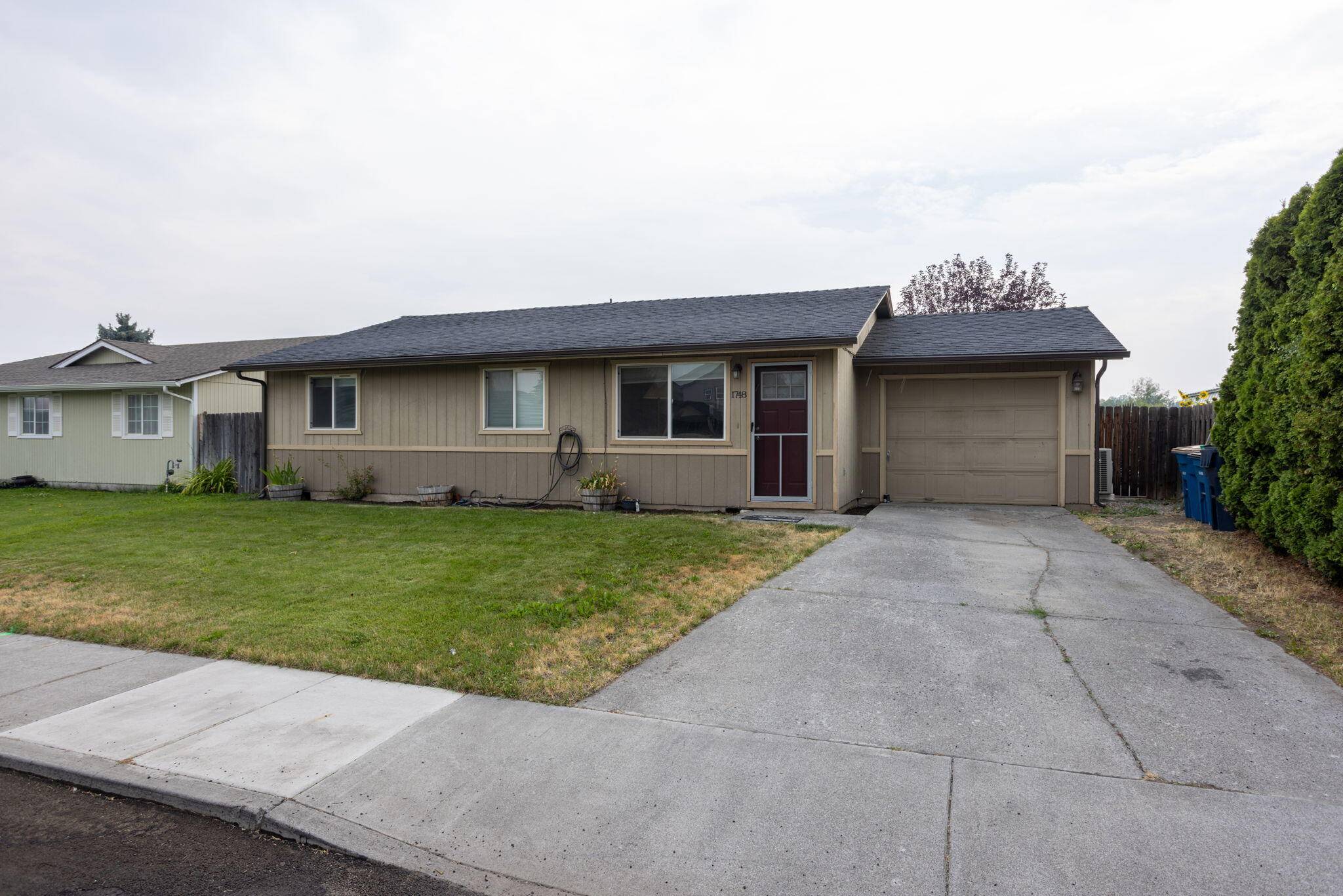 Redmond, OR 97756,1748 35th ST