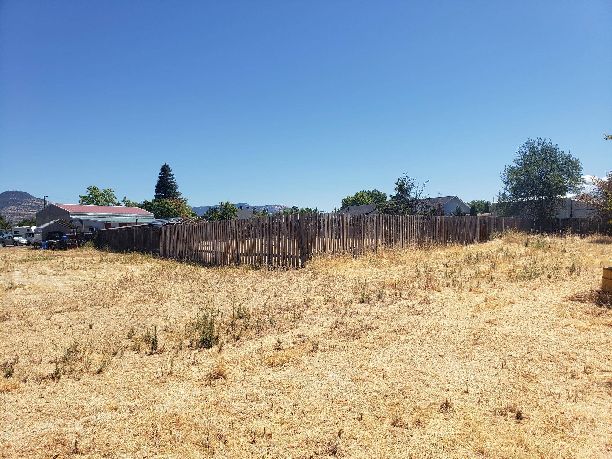 Medford, OR 97501,2621 Merriman RD #3000