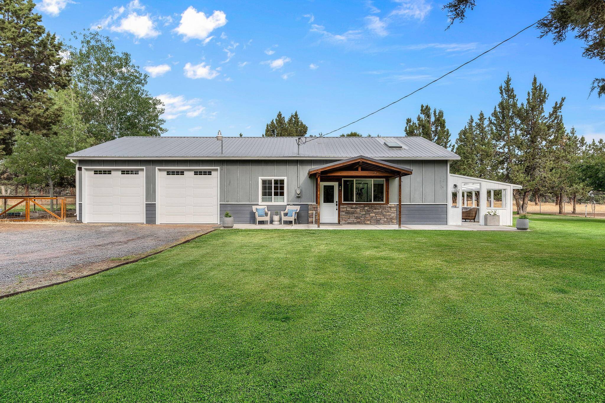 Redmond, OR 97756,6879 28th CT