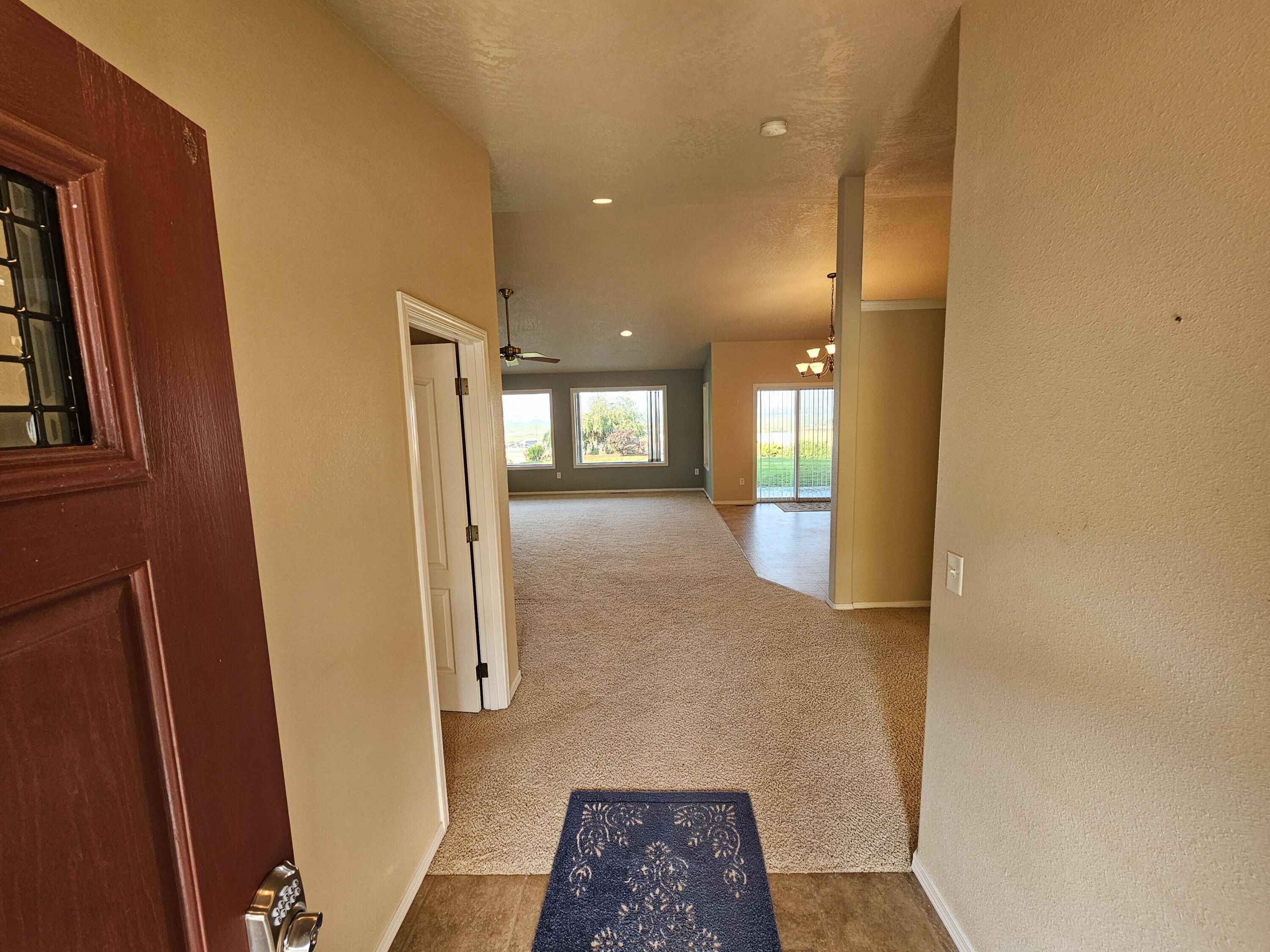 Klamath Falls, OR 97603,12445 Hwy 140