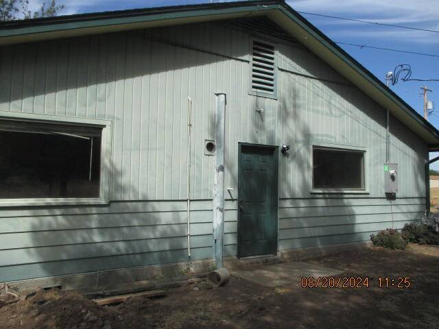 Klamath Falls, OR 97603,6010 Shasta WAY