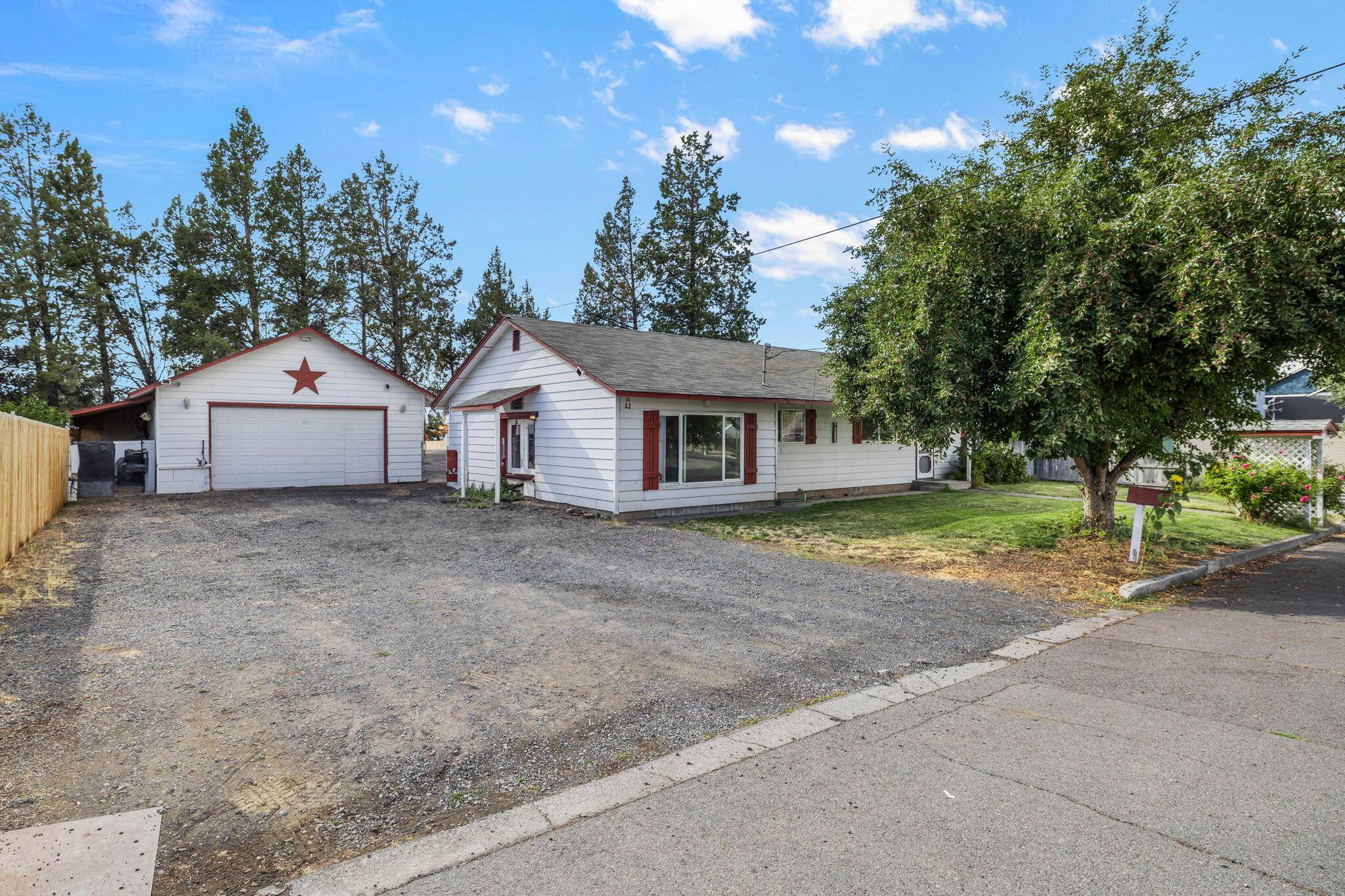 Redmond, OR 97756,1559 Rimrock DR