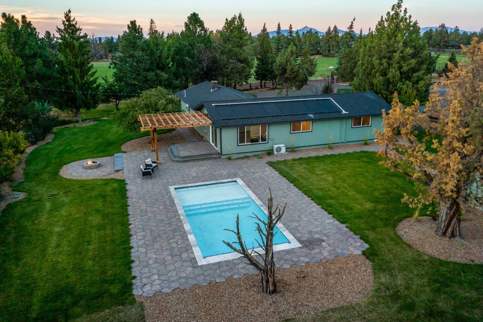 Redmond, OR 97756,5250 Metolius AVE