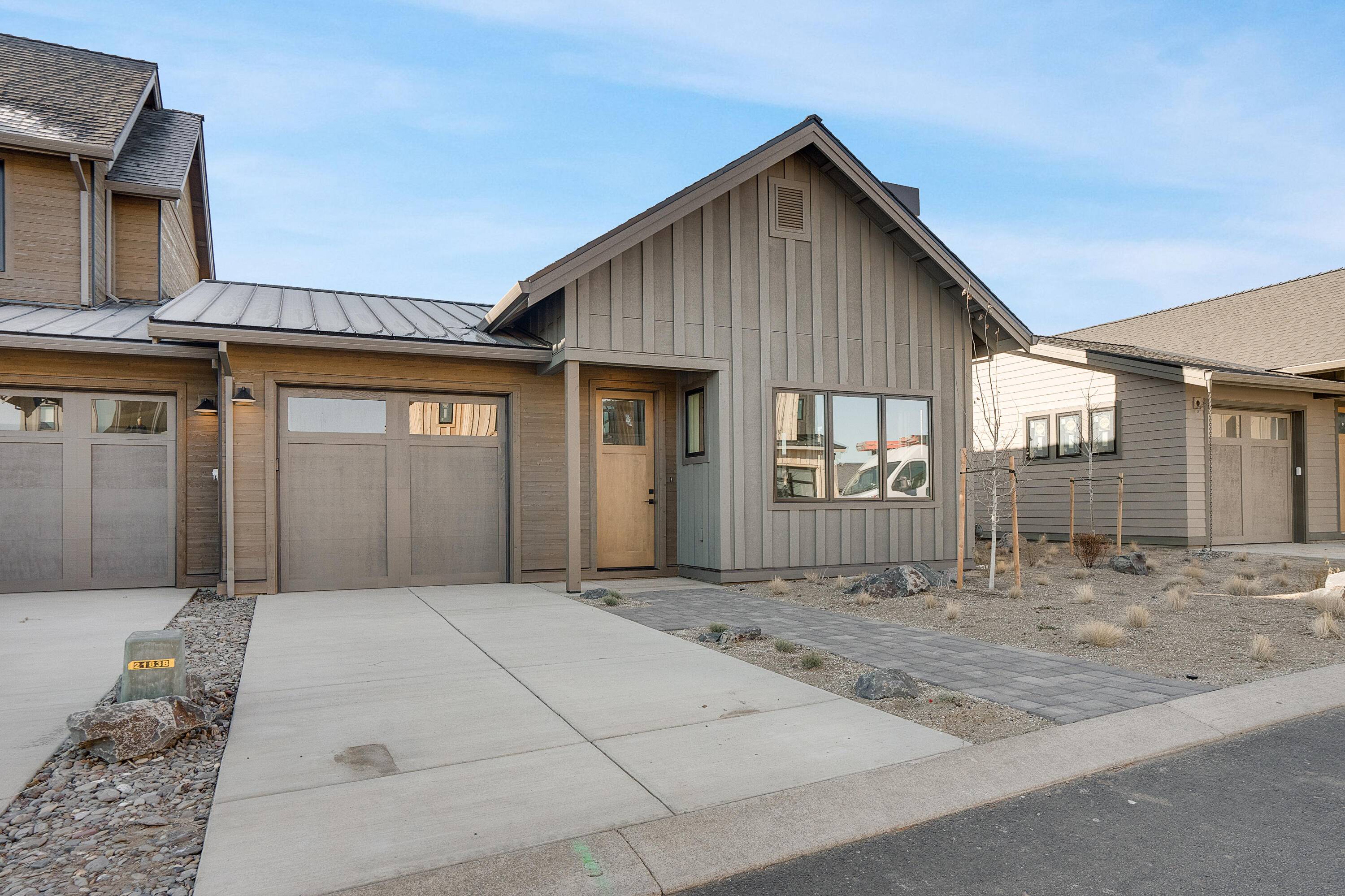 Bend, OR 97702,61293 McRoberts LN #32