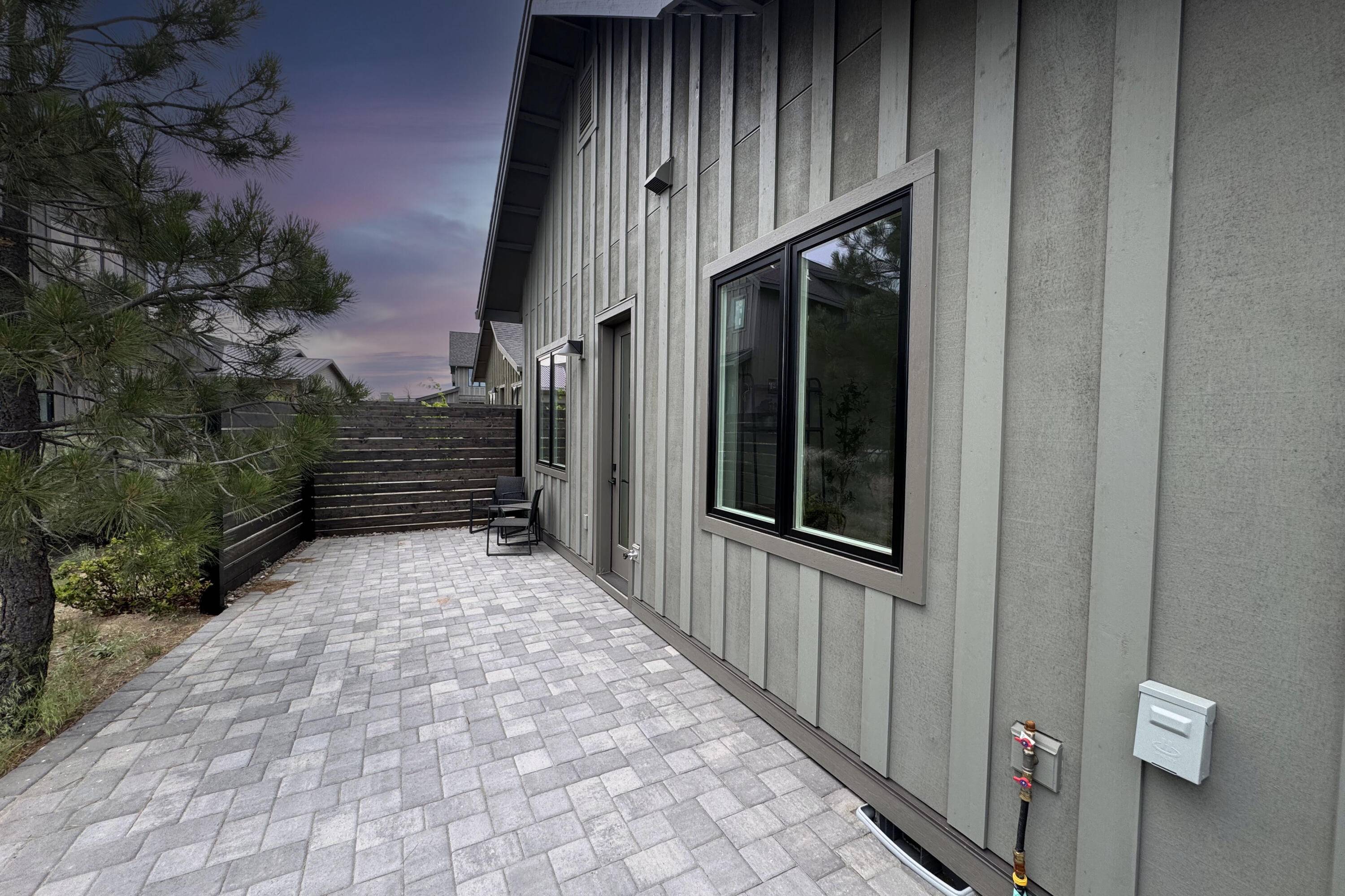 Bend, OR 97702,61293 McRoberts LN #32