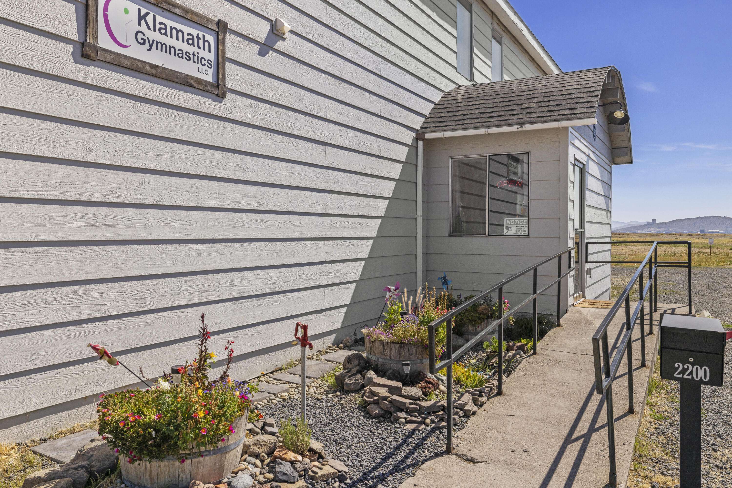 Klamath Falls, OR 97601,2200 Shasta WAY