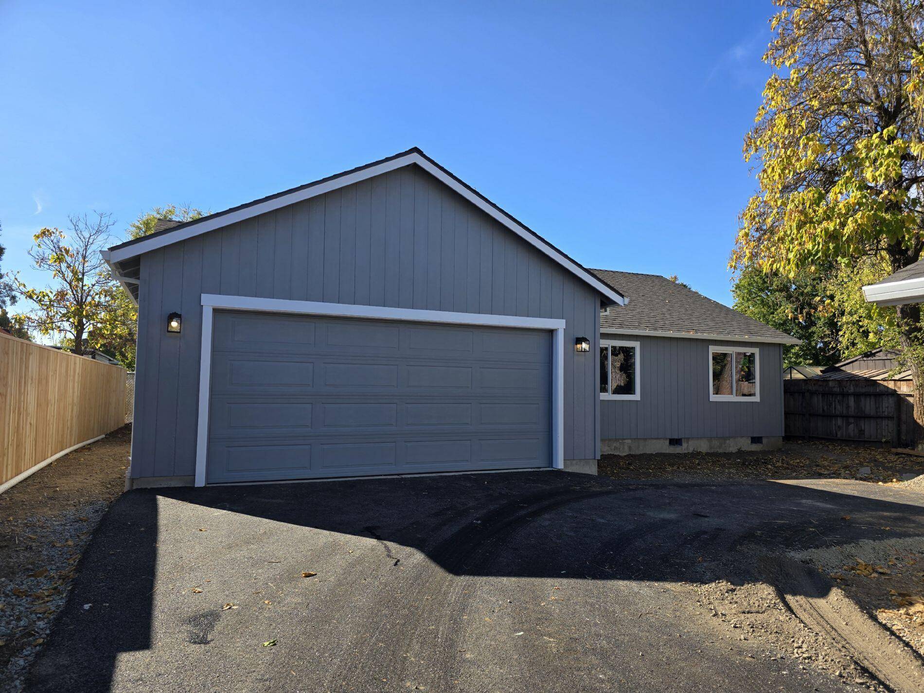 Medford, OR 97501,500 De Barr AVE