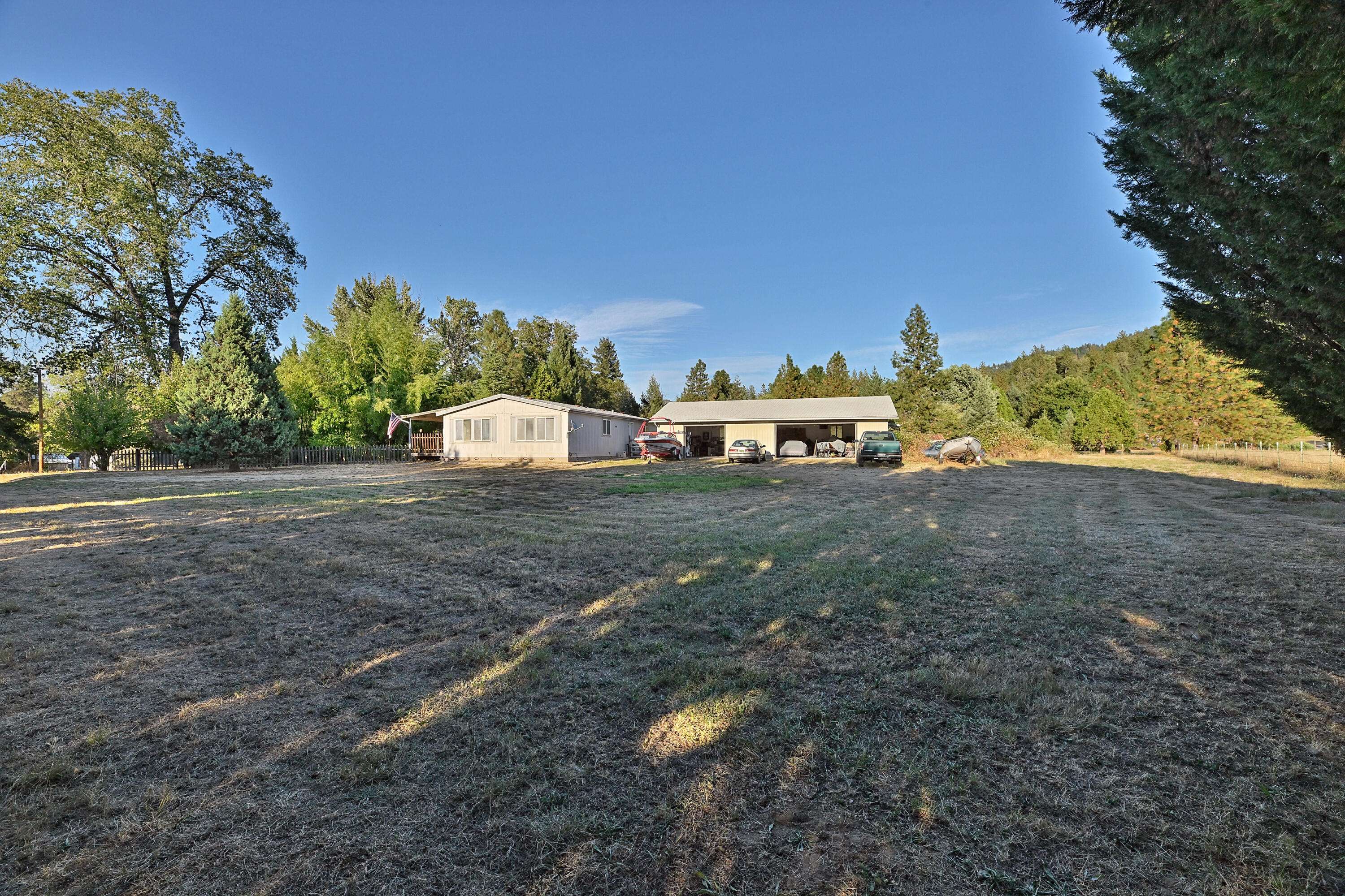 Rogue River, OR 97537,374 Covered Bridge RD