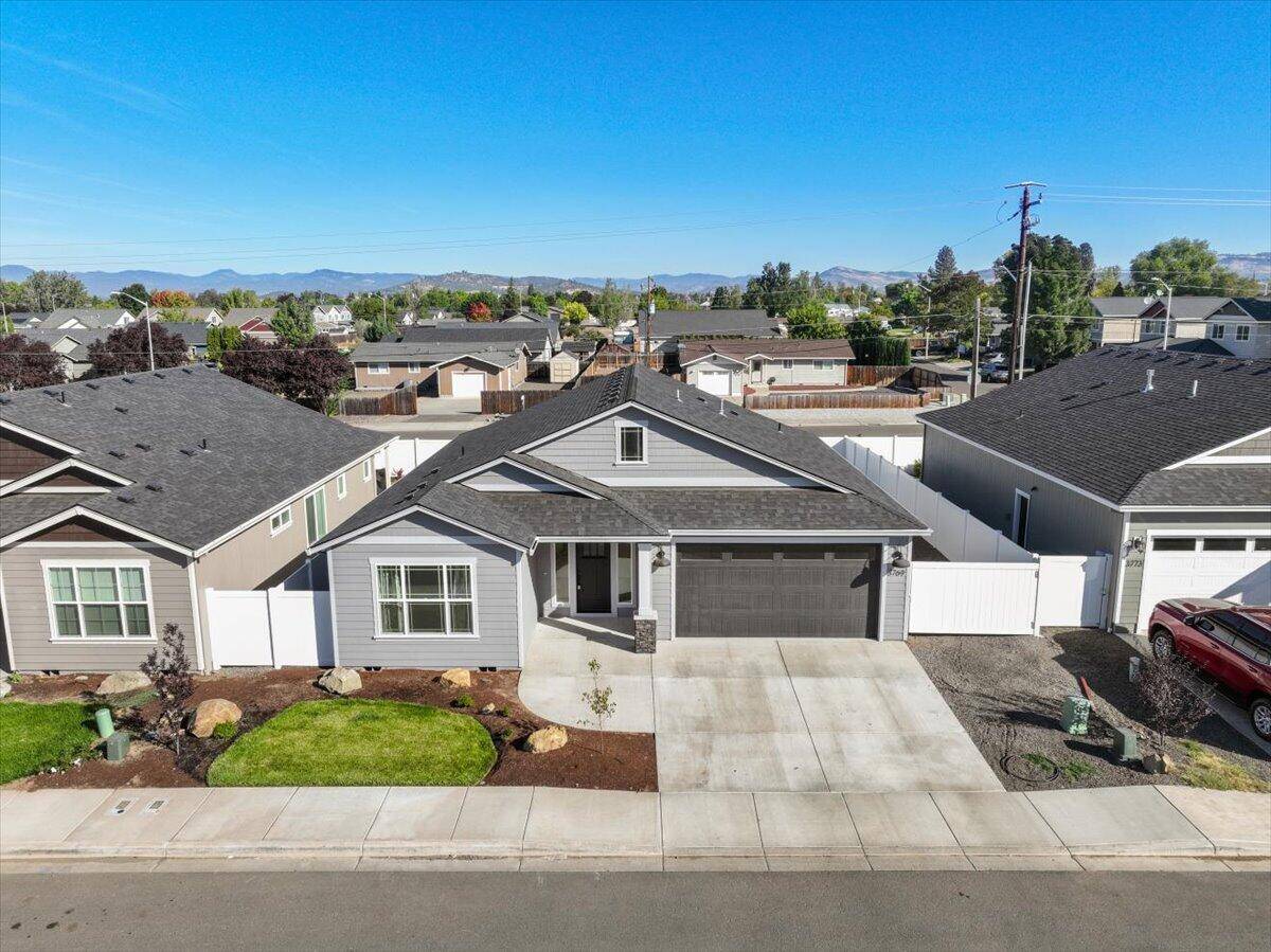 White City, OR 97503,3769 Nicholas WAY