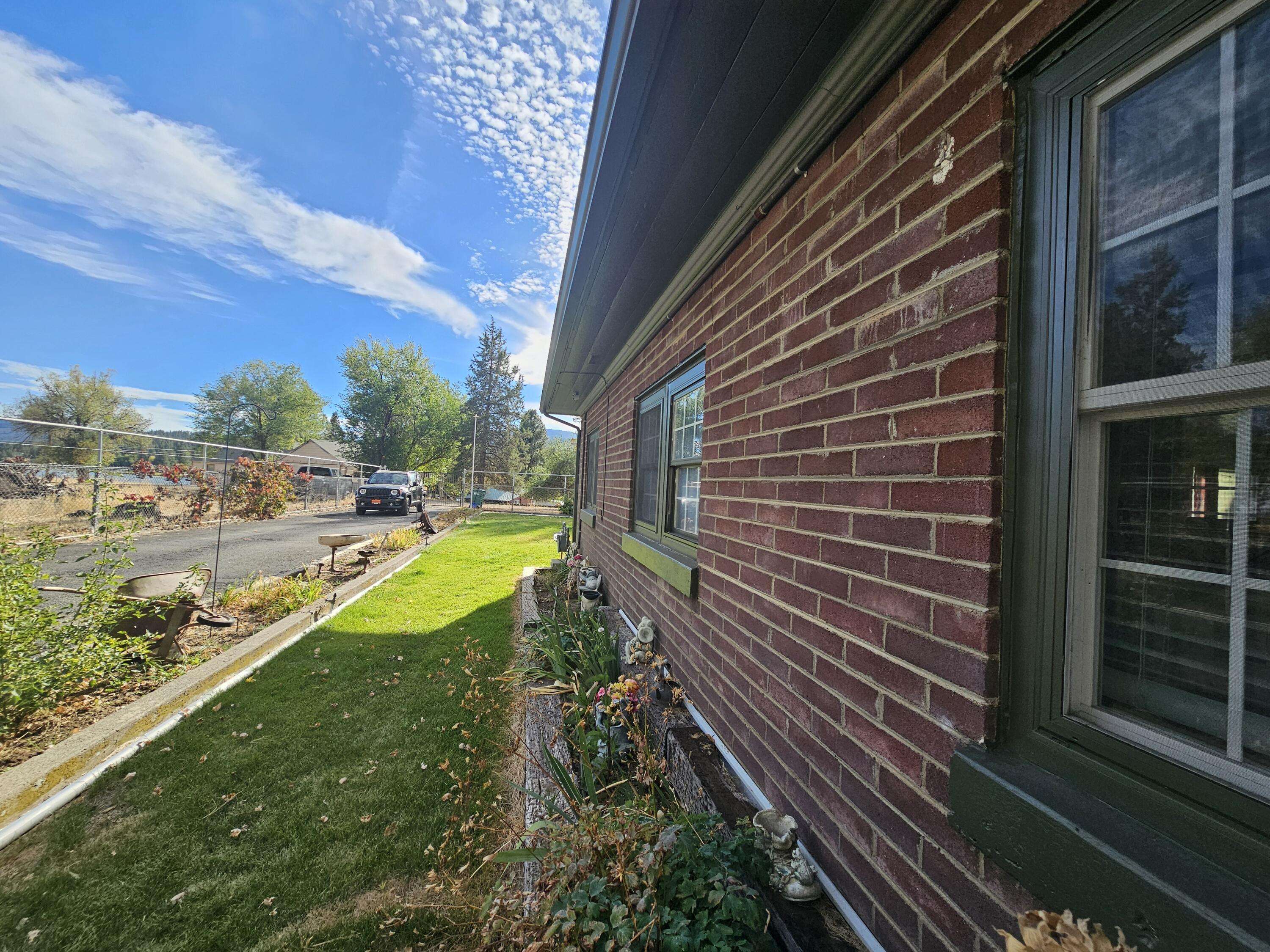 Klamath Falls, OR 97601,15109 Broyles AVE