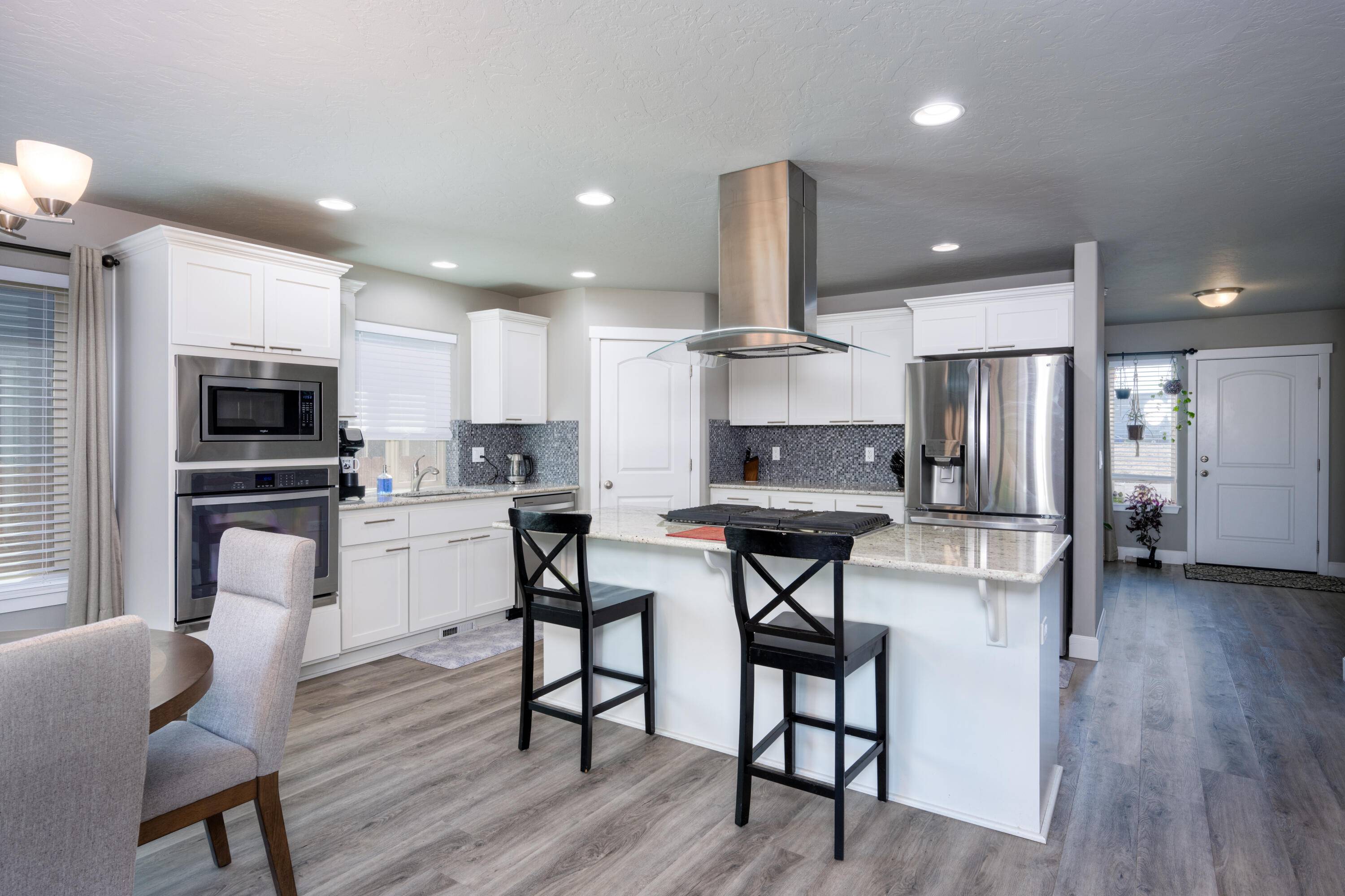 Redmond, OR 97756,2491 Elm AVE