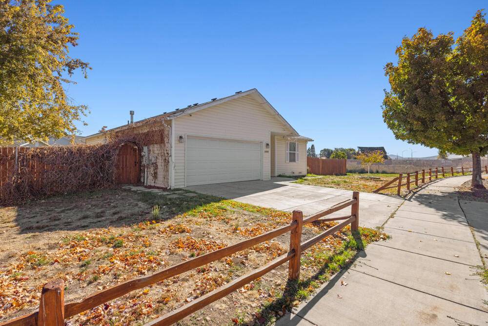 Klamath Falls, OR 97603,5480 Kellal LN