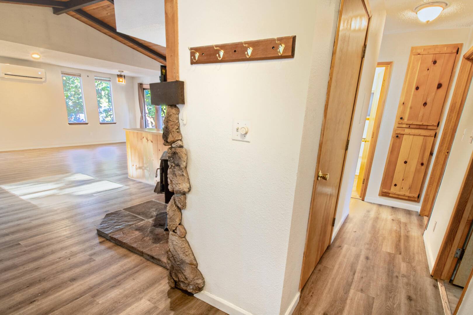 Cave Junction, OR 97523,280 Madrona DR