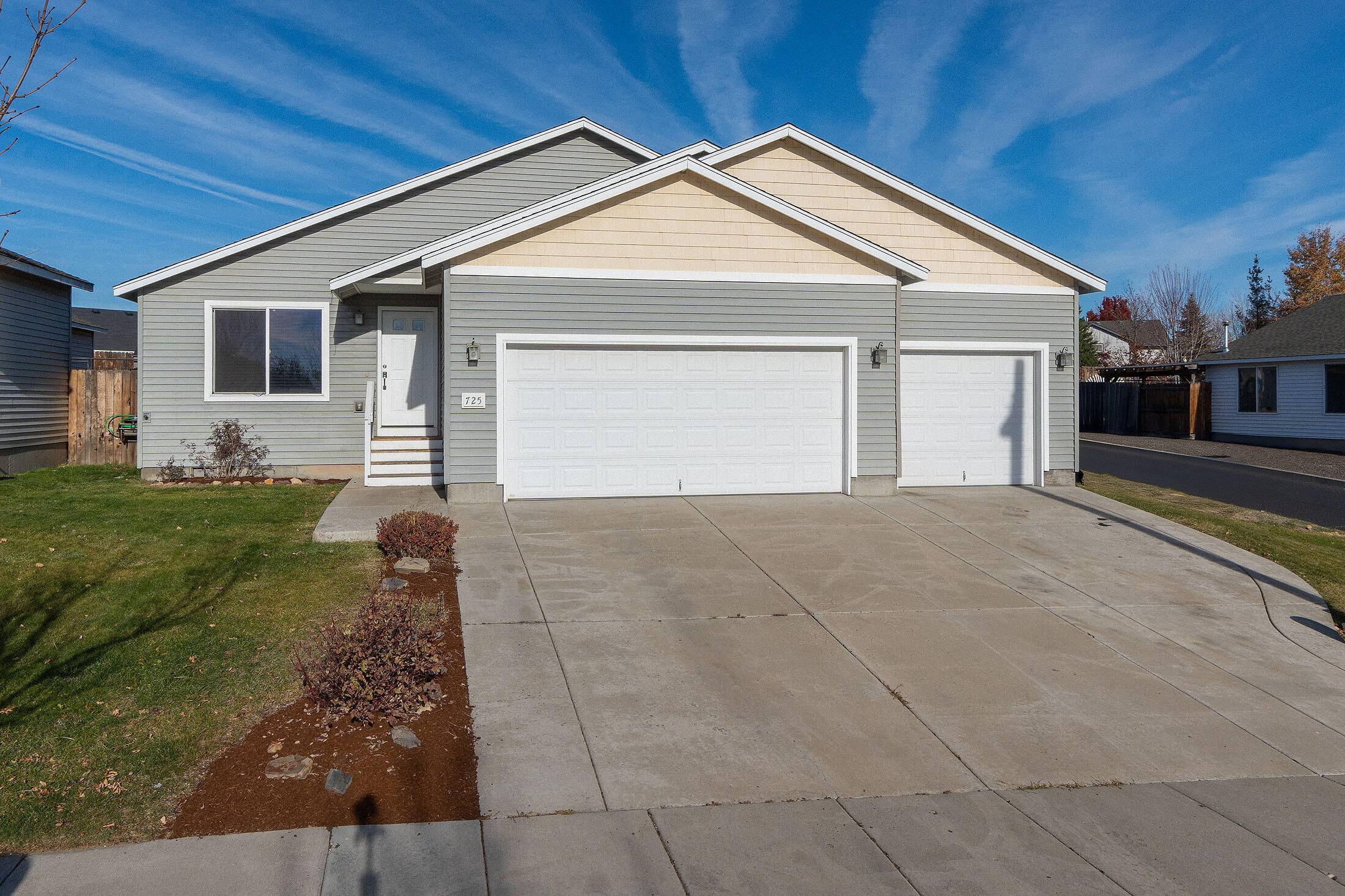 Prineville, OR 97754,725 Robin PL