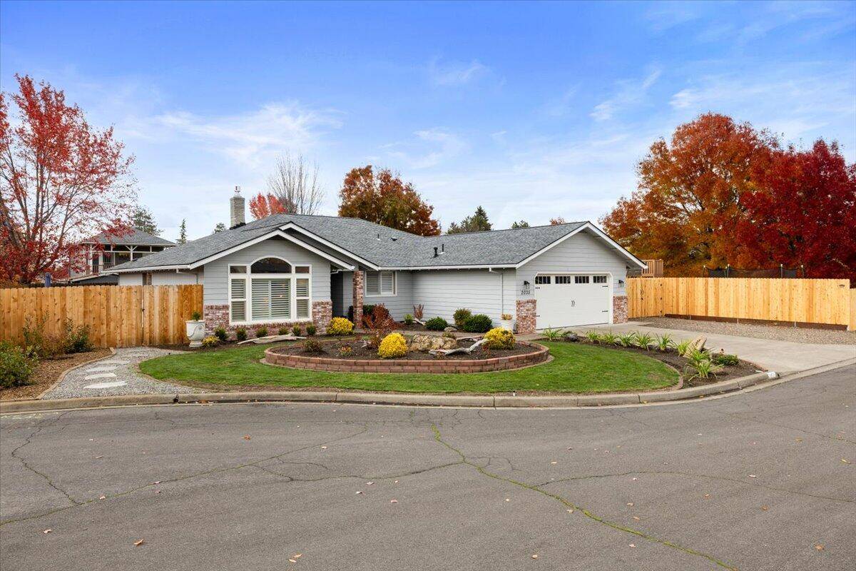 Medford, OR 97504,2035 Stockel CT