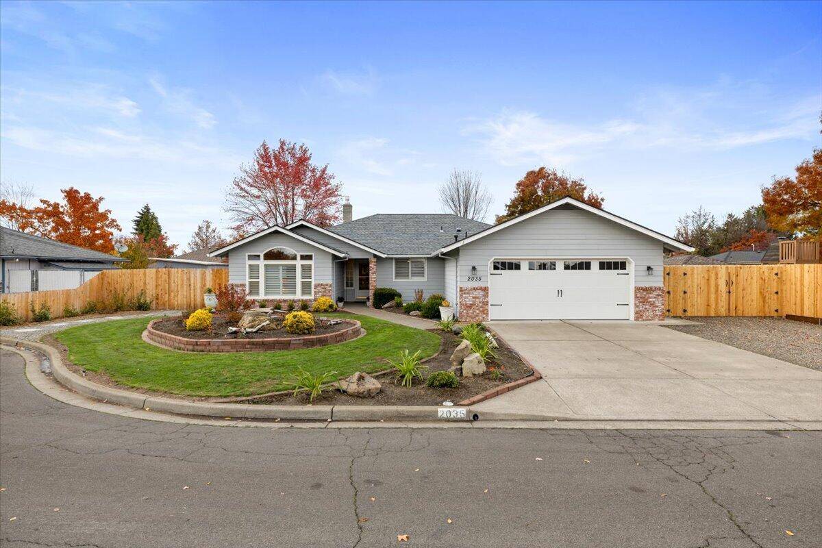 Medford, OR 97504,2035 Stockel CT