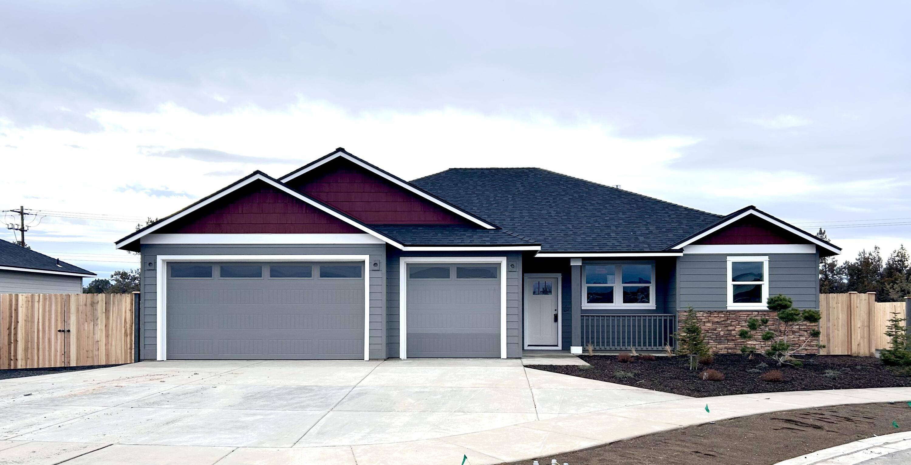 Redmond, OR 97756,3531 50th ST #Lot 19