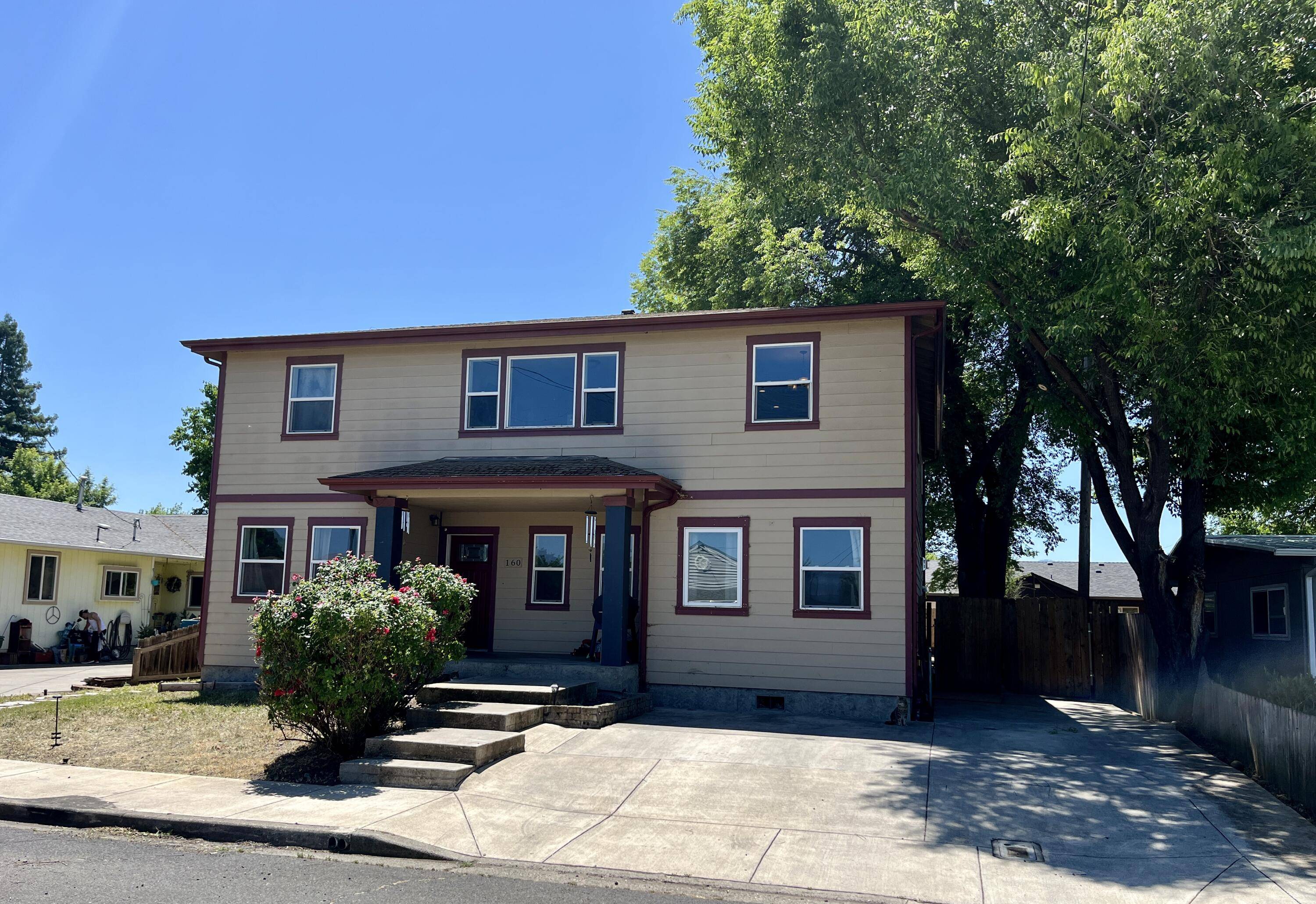 Medford, OR 97501,160 DE HAGUE ST