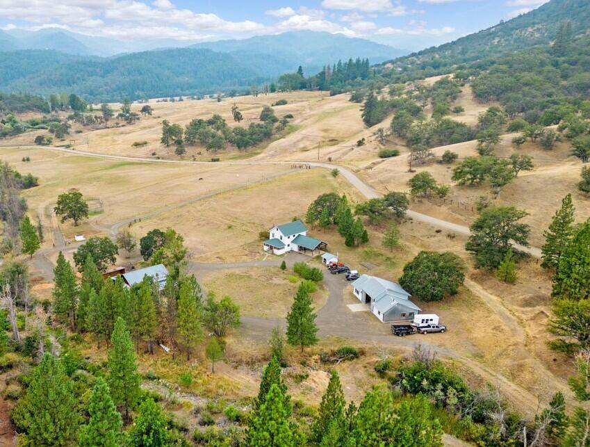 Ashland, OR 97520,2245 Colestin RD