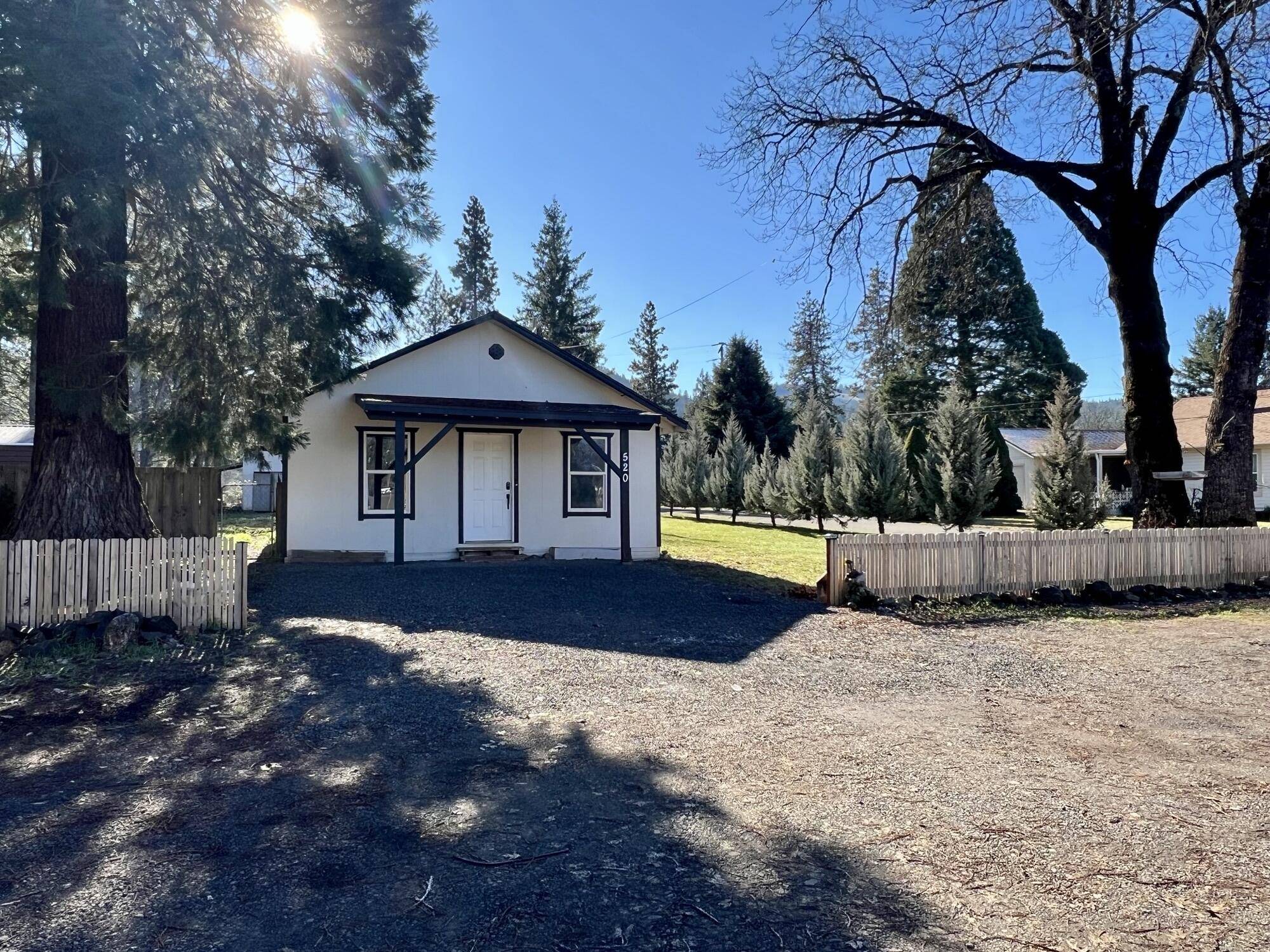 Butte Falls, OR 97522,520 South ST