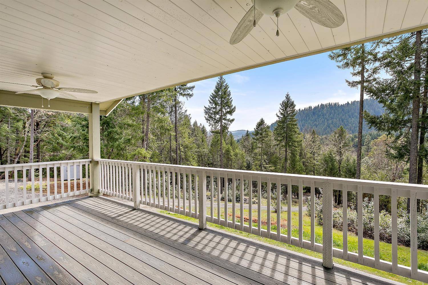 Wilderville, OR 97543,701 Round Prairie RD