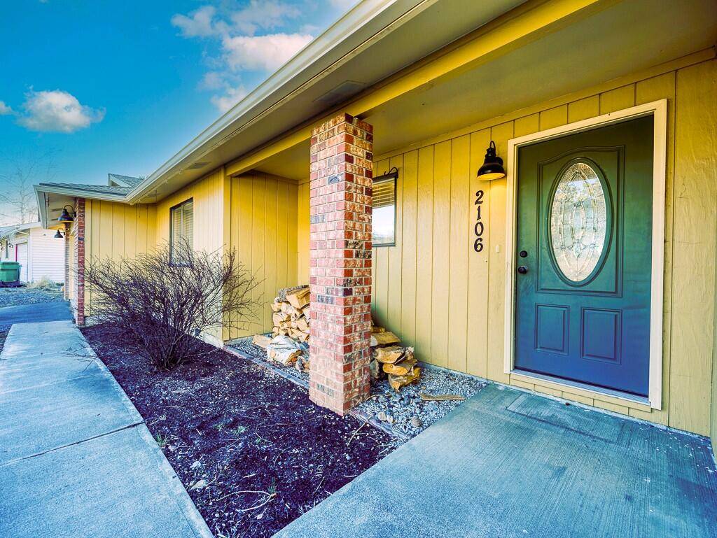 Klamath Falls, OR 97603,2106 Dawn DR
