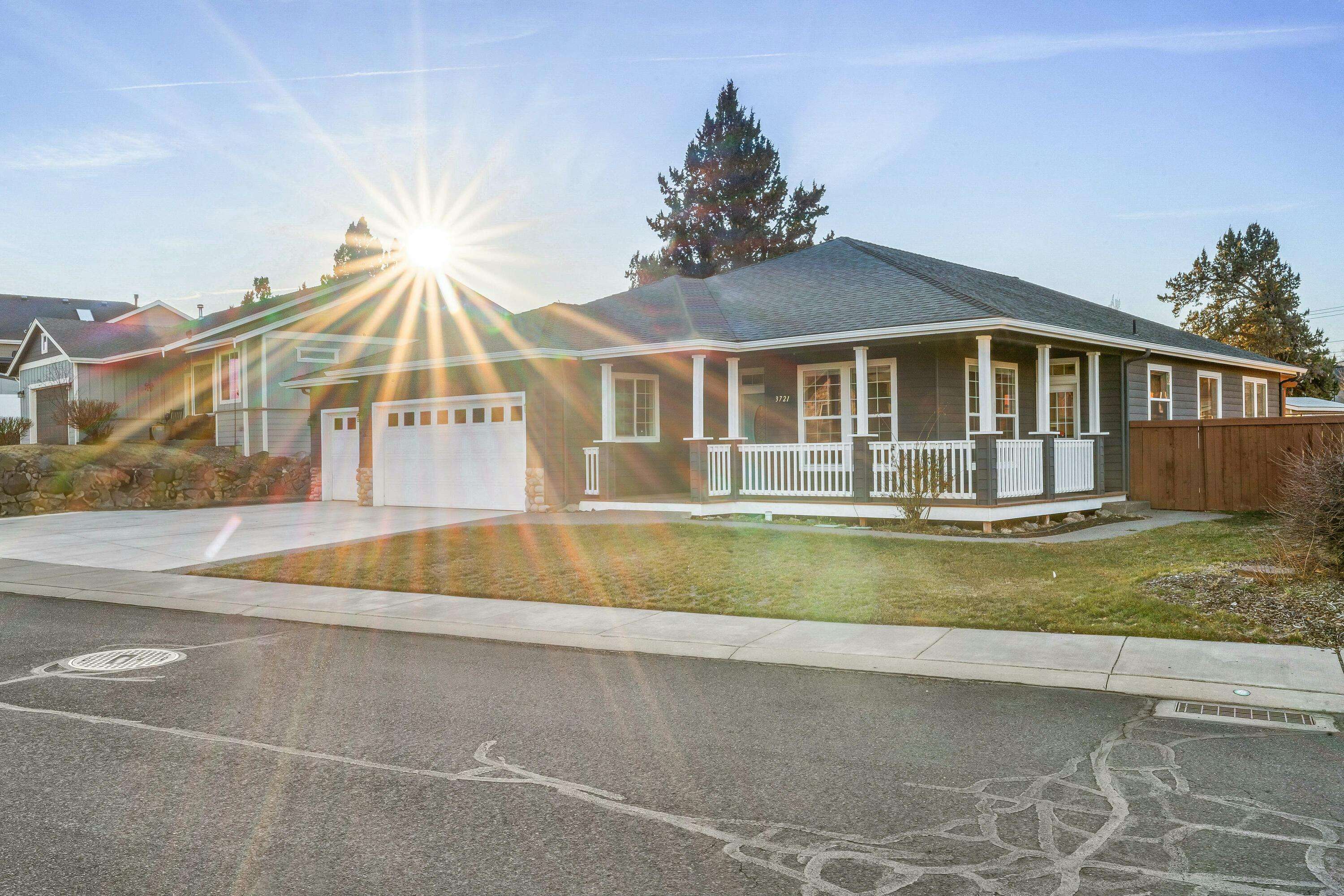 Redmond, OR 97756,3721 Tommy Armour LN