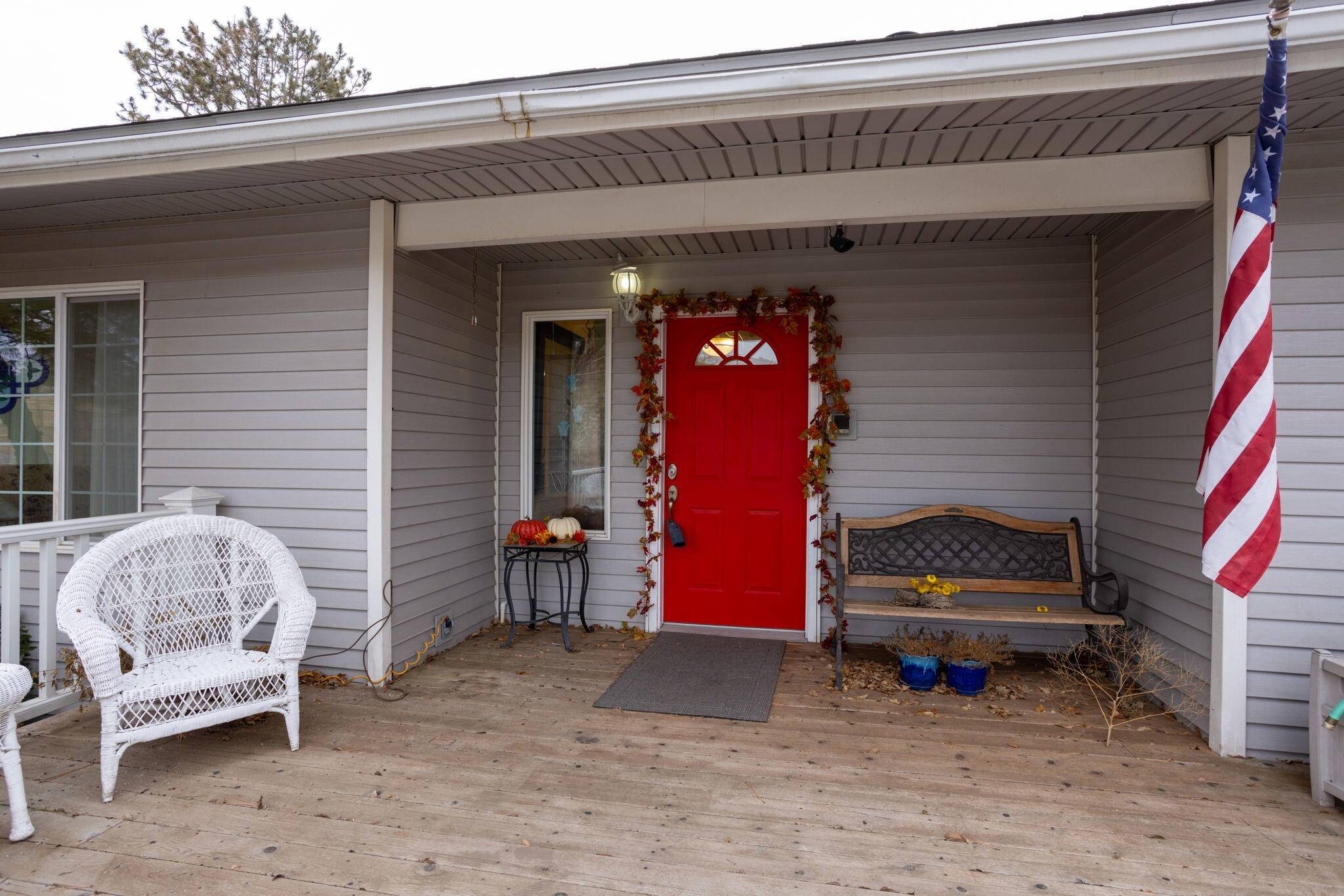 Madras, OR 97741,727 Loucks RD