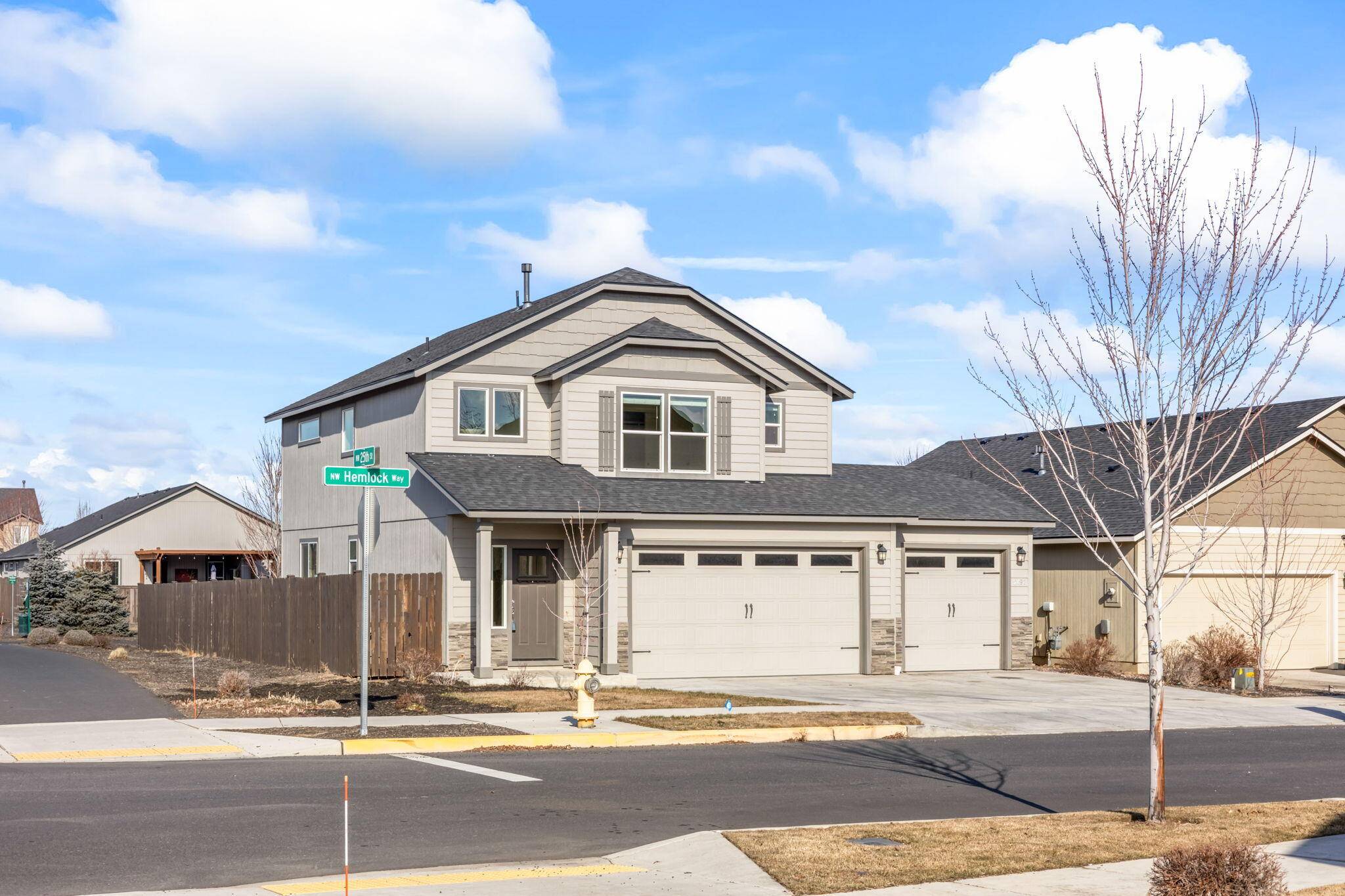 Redmond, OR 97756,2497 NW Hemlock WAY