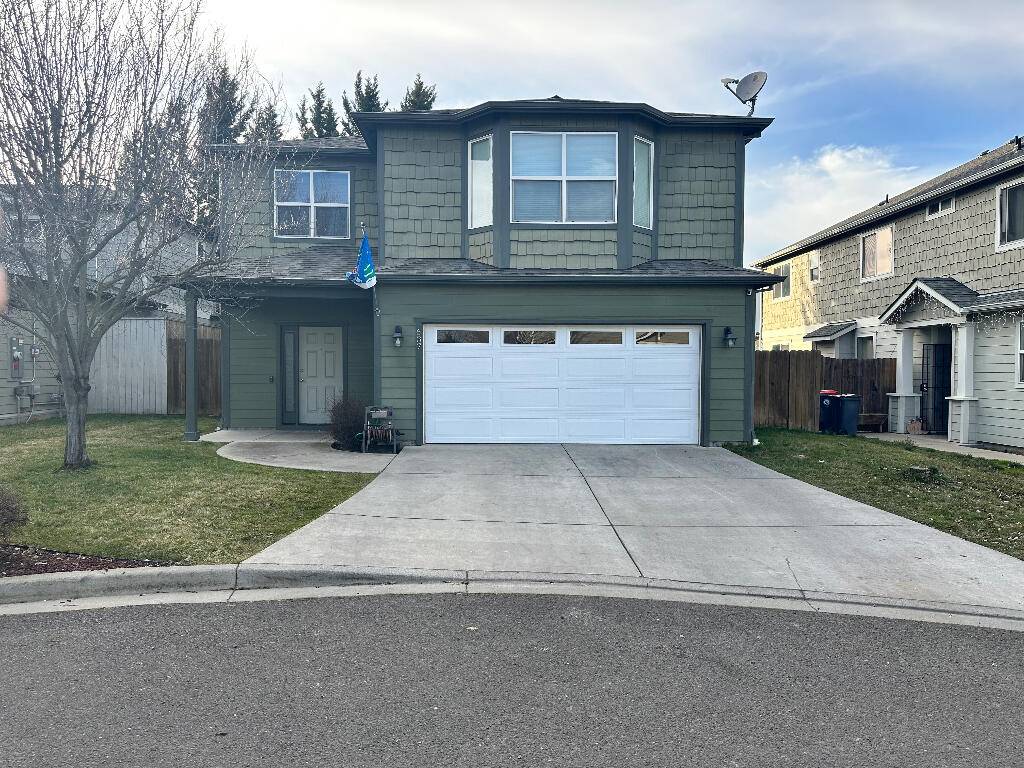 Medford, OR 97501,637 Kaitlin LN