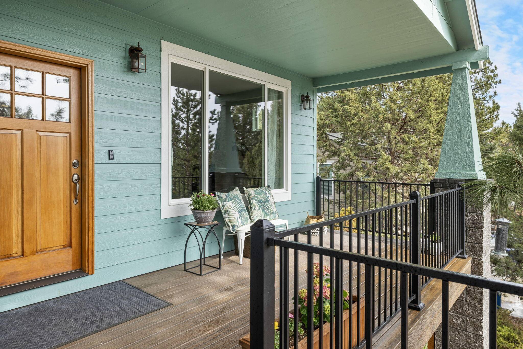 Bend, OR 97703,2230 Torrey Pines DR