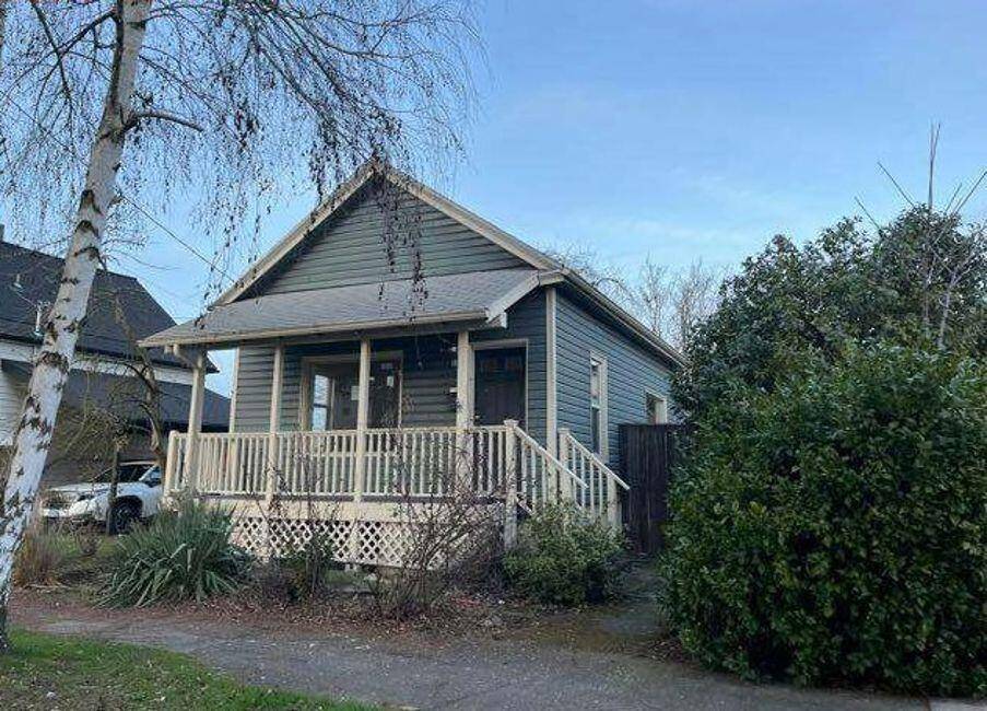 Portland, OR 97203,9511 Ivanhoe ST