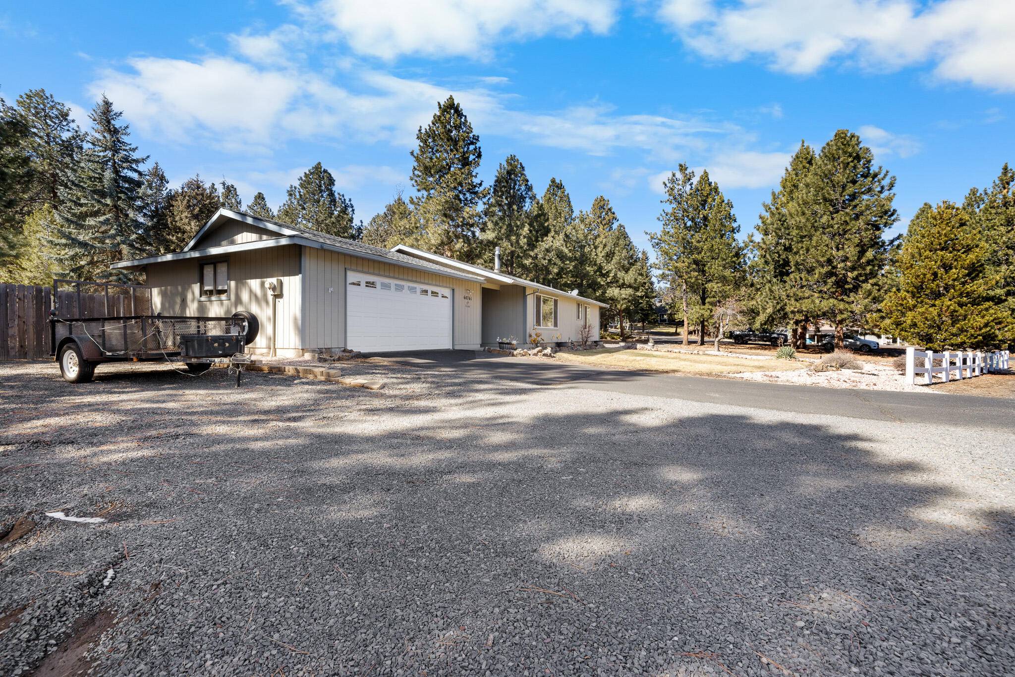 Bend, OR 97702,60761 Country Club DR