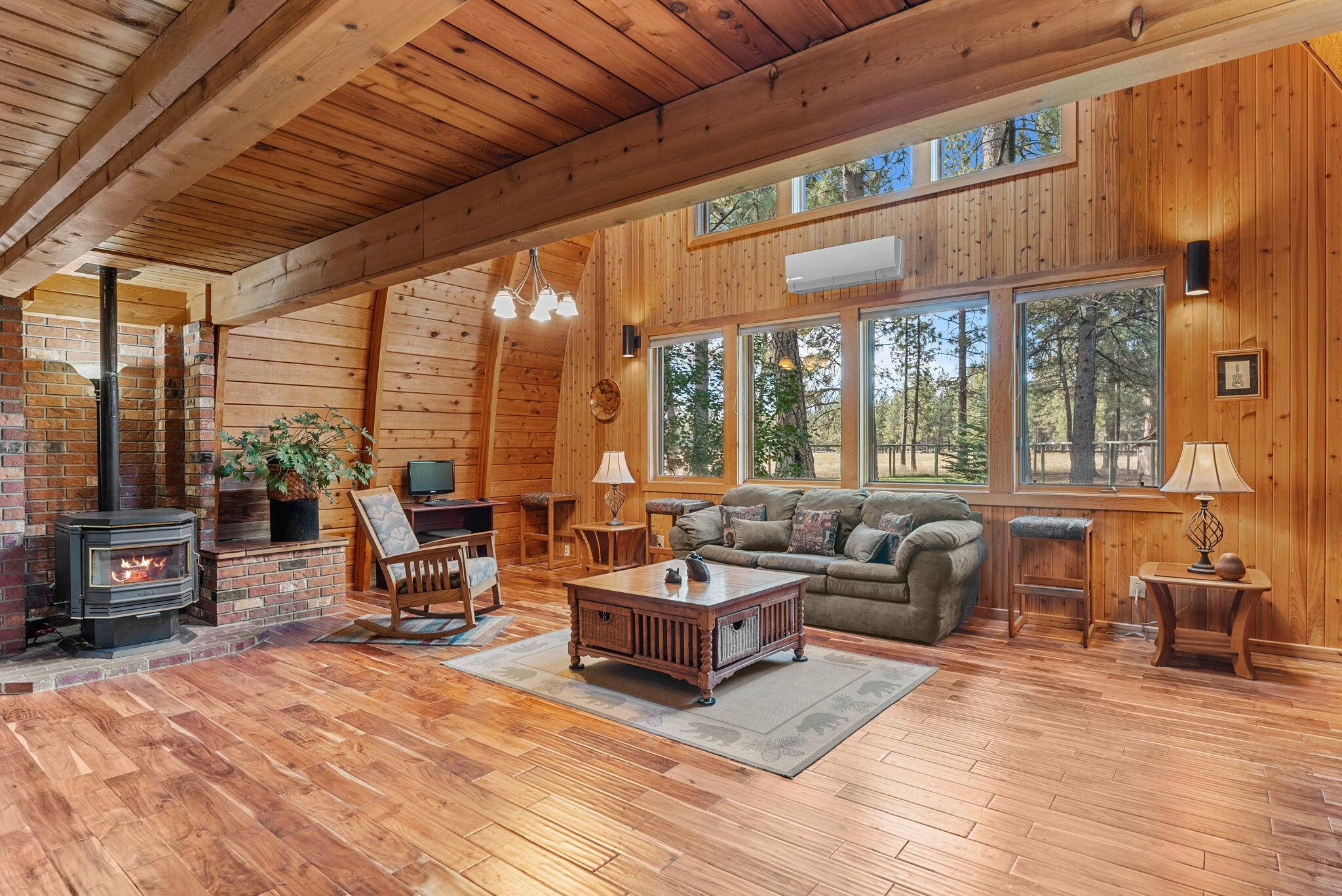 Sisters, OR 97759,69210 Harness