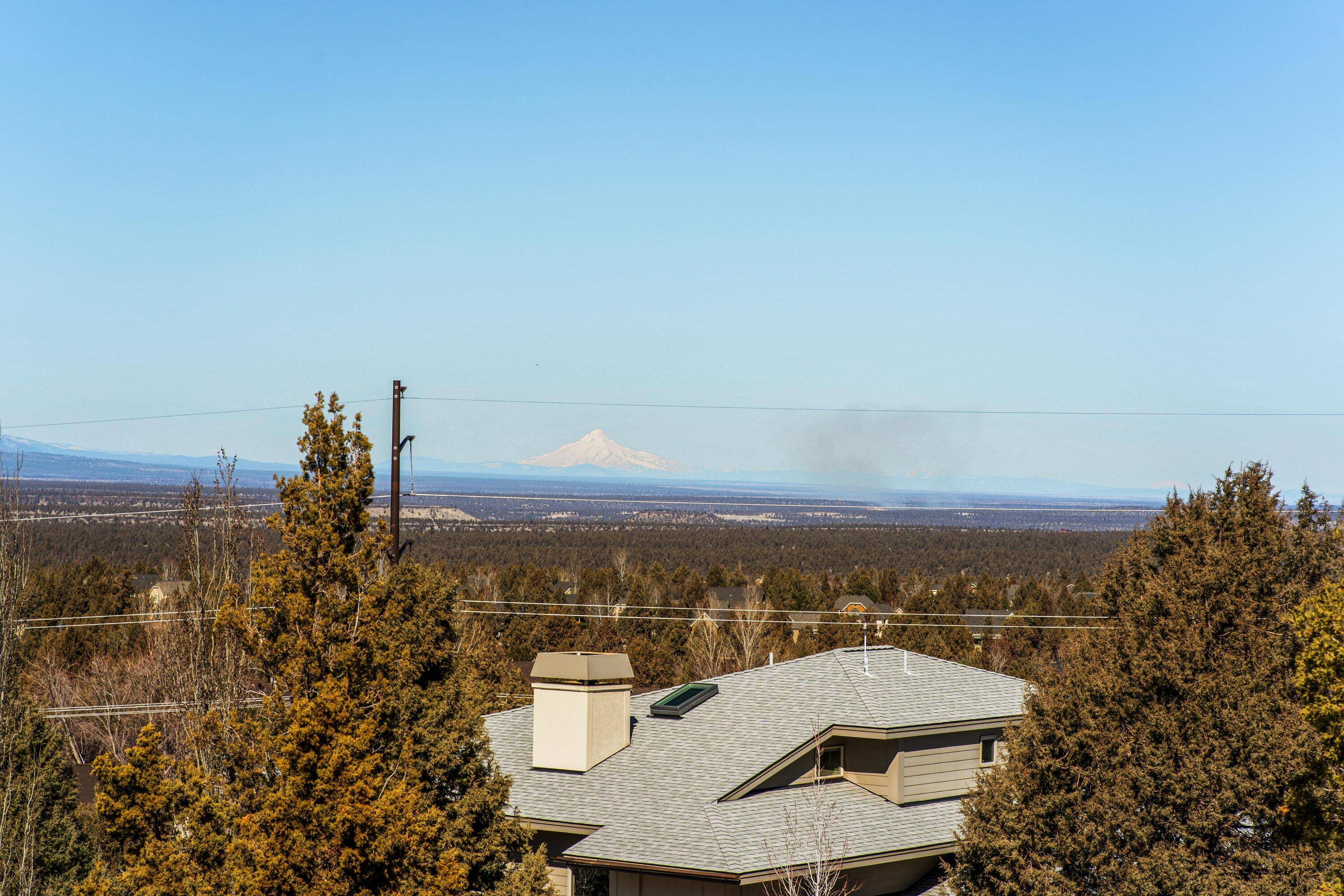 Redmond, OR 97756,904 Highland View LOOP