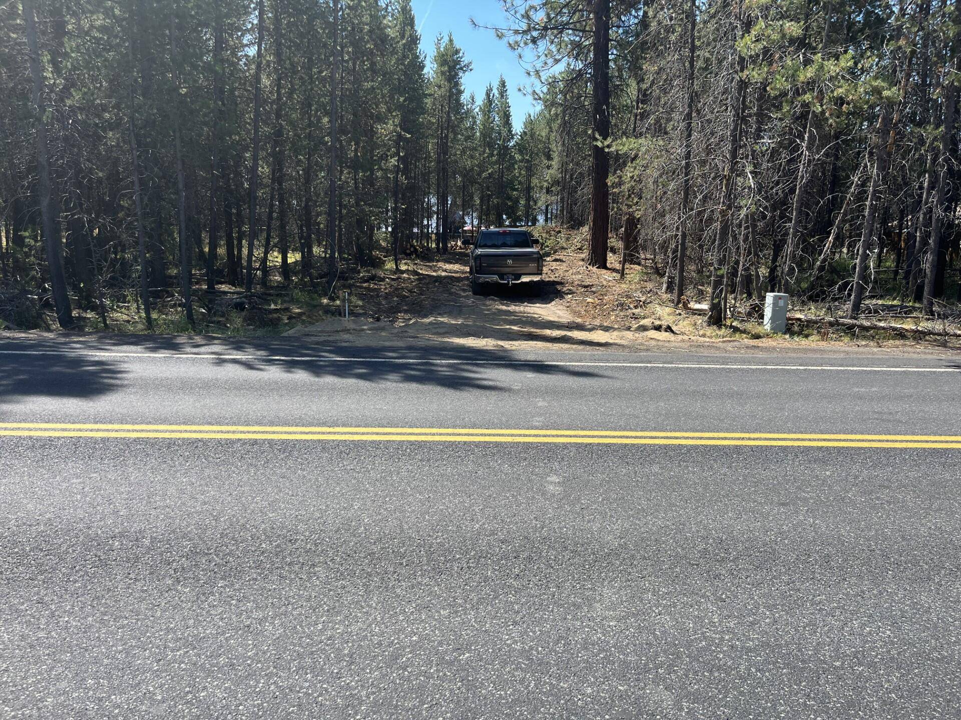 Bend, OR 97707,17115 Spring River RD