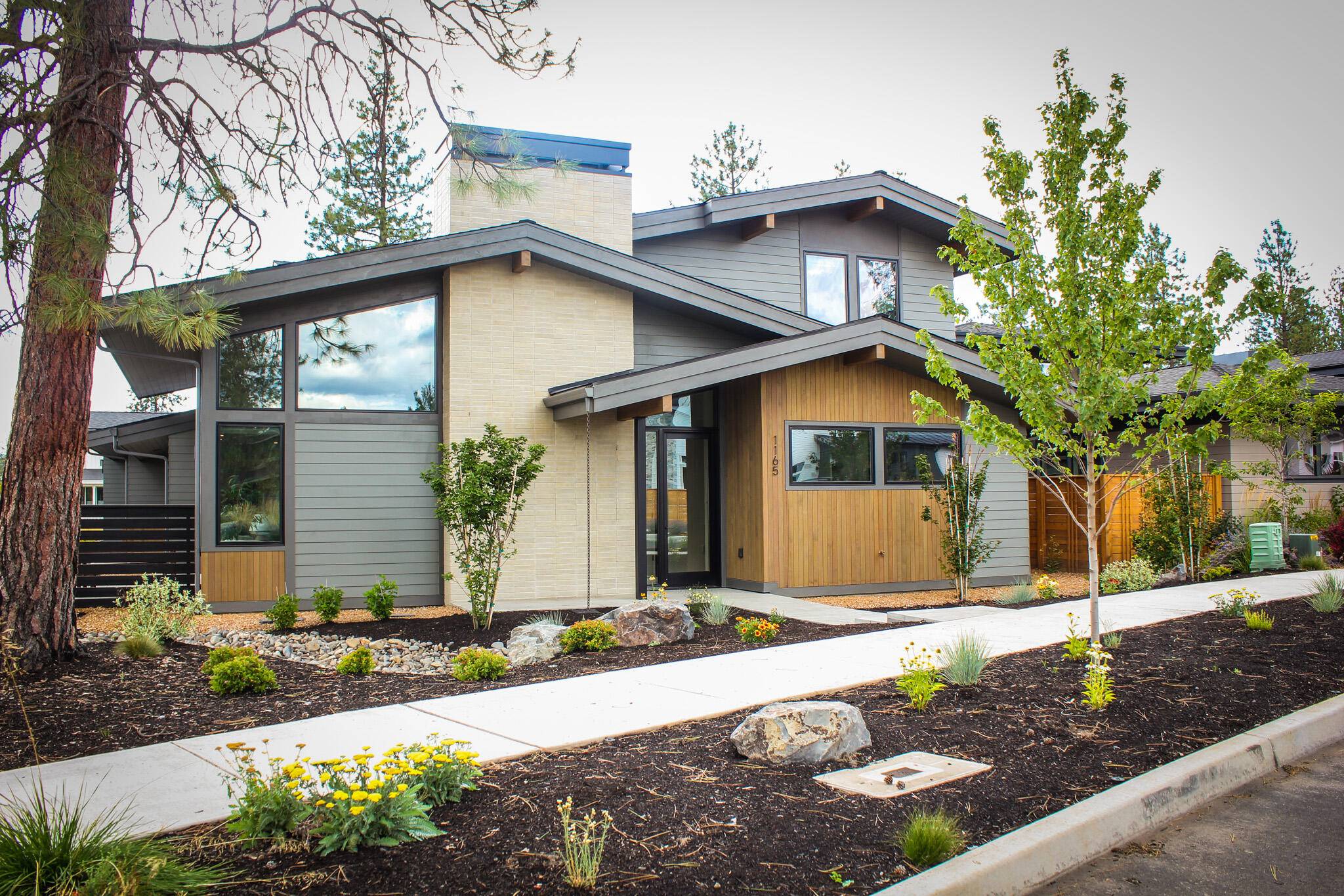 Bend, OR 97703,1165 Singleton PL