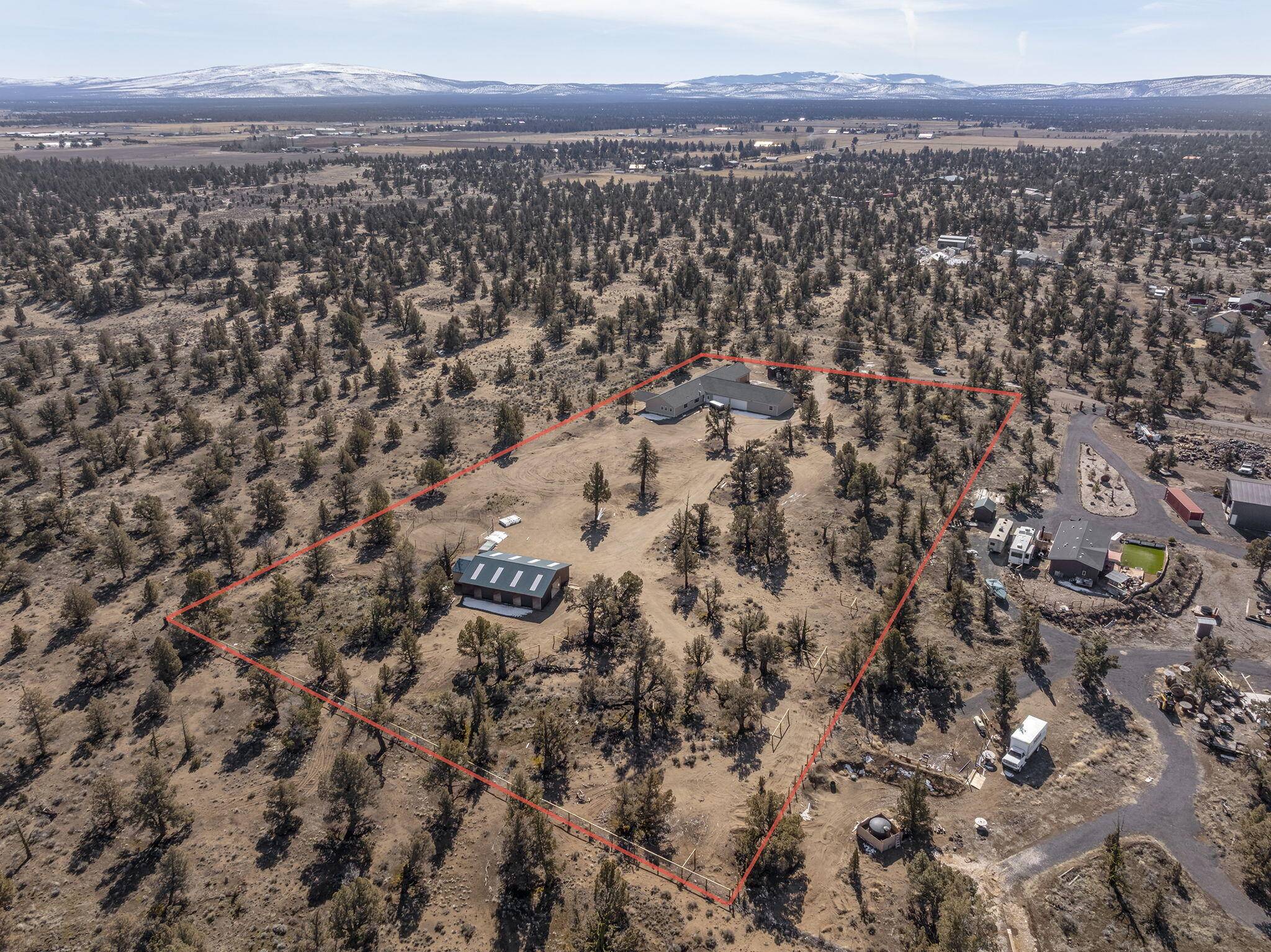 Bend, OR 97701,25480 Bachelor LN