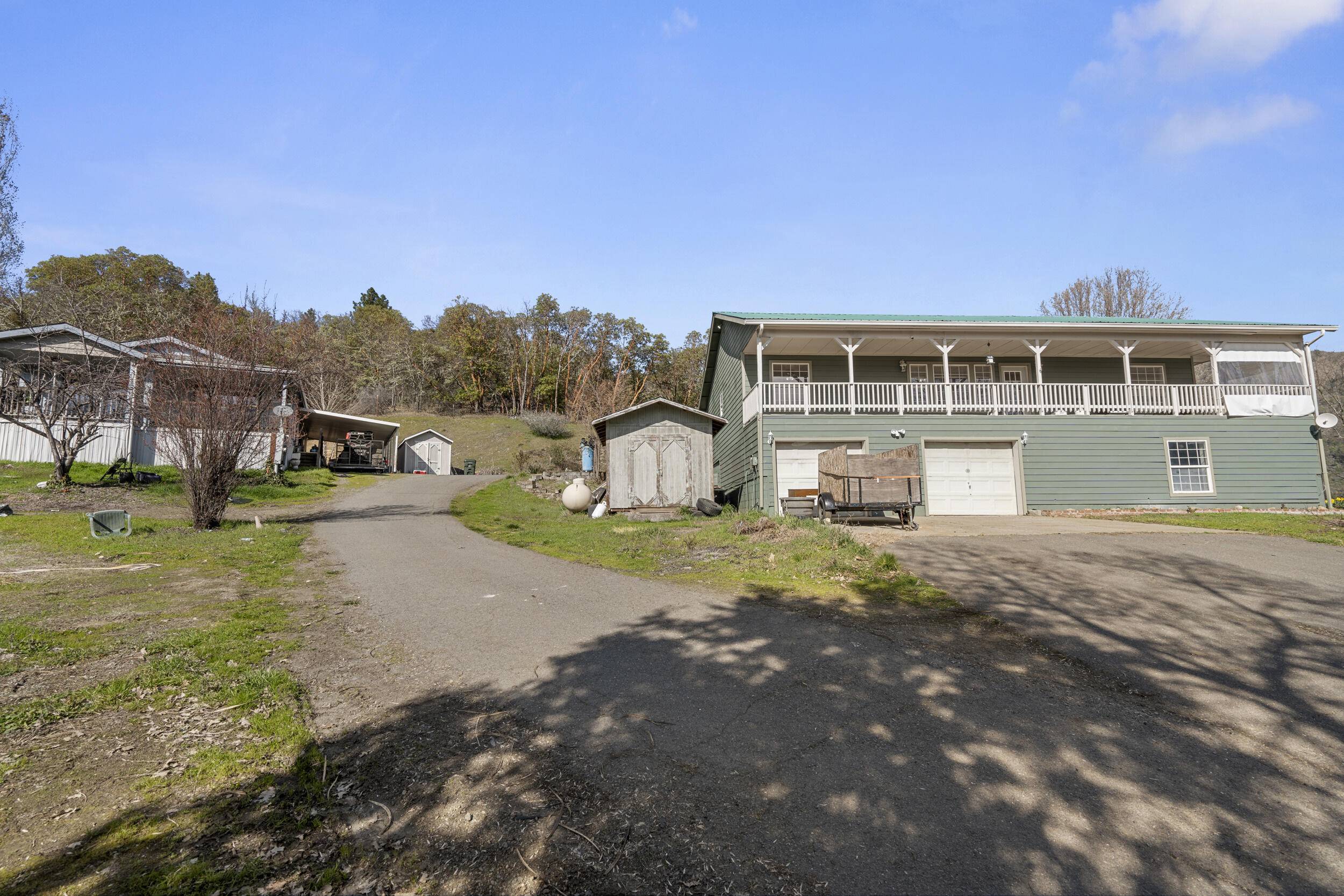 Grants Pass, OR 97527,400 Kenwood ST
