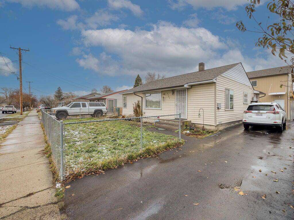 Klamath Falls, OR 97601,2545 Darrow AVE