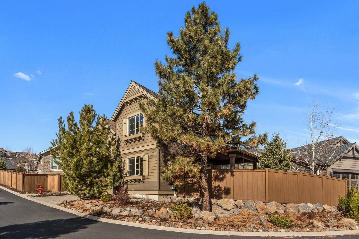Bend, OR 97703,2608 Boulder Ridge LOOP
