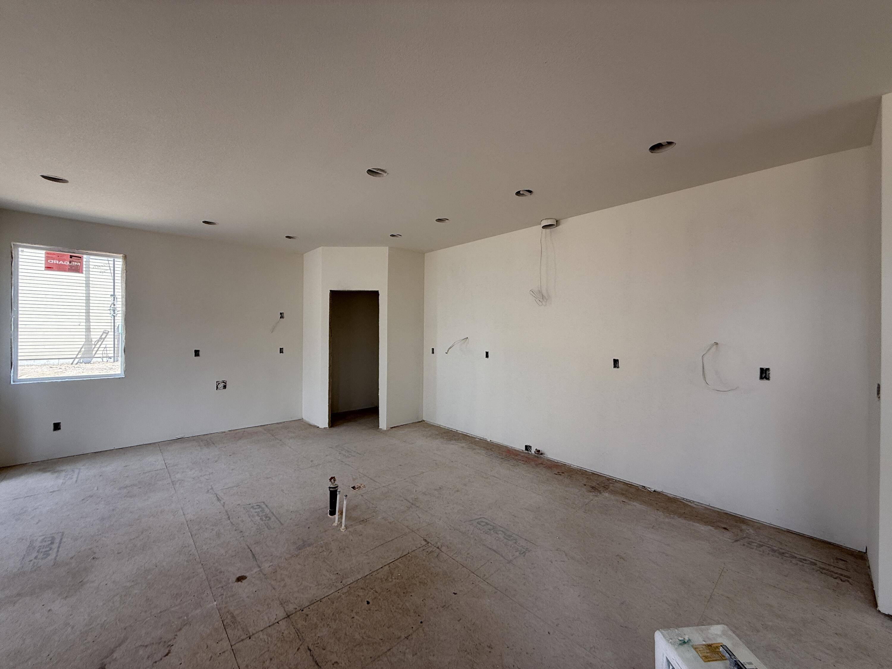 Bend, OR 97702,21417 Krakatoa CT