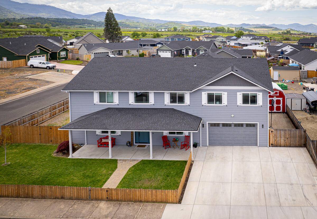 Phoenix, OR 97535,1029 Brandon WAY