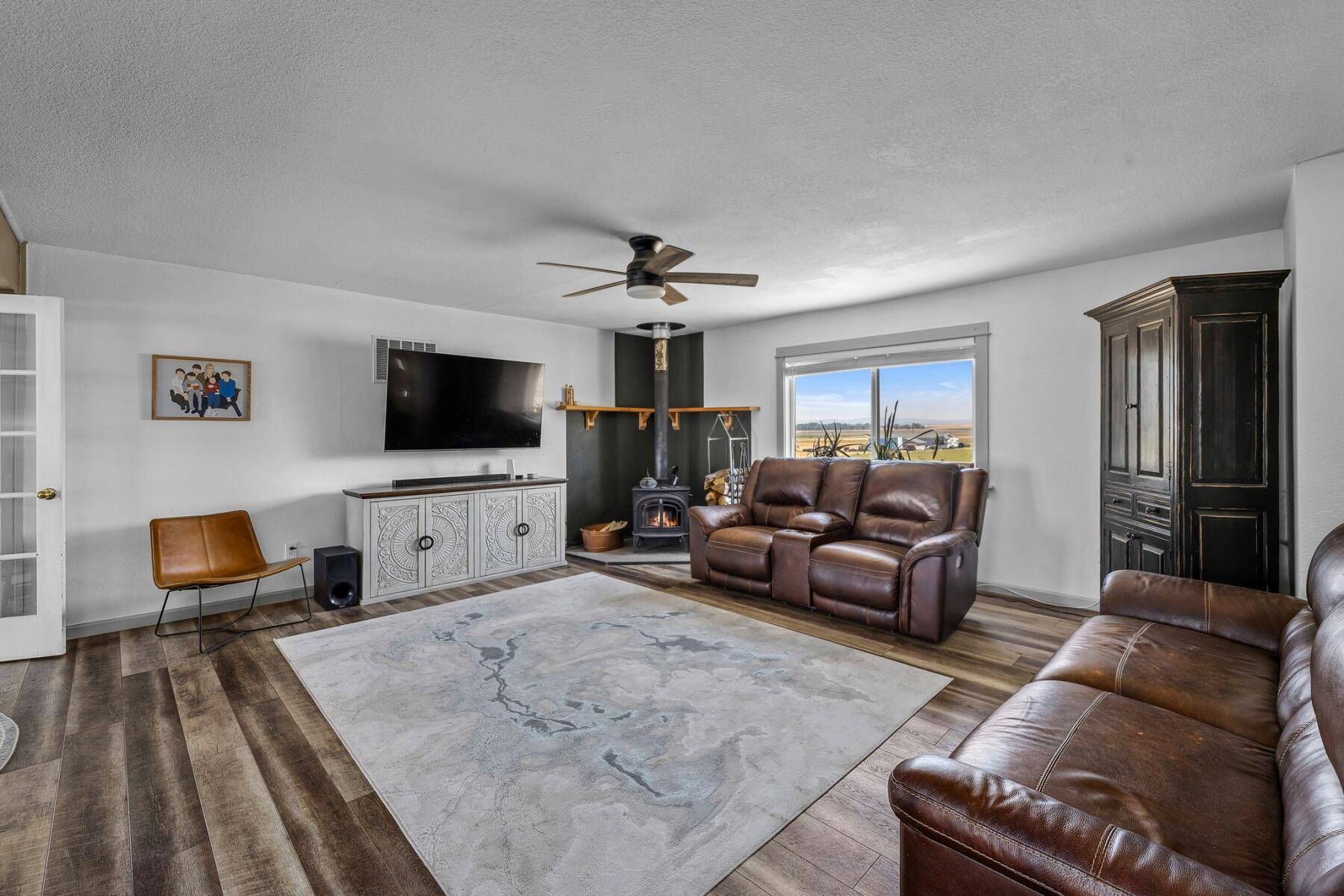 Culver, OR 97734,9440 Feather DR